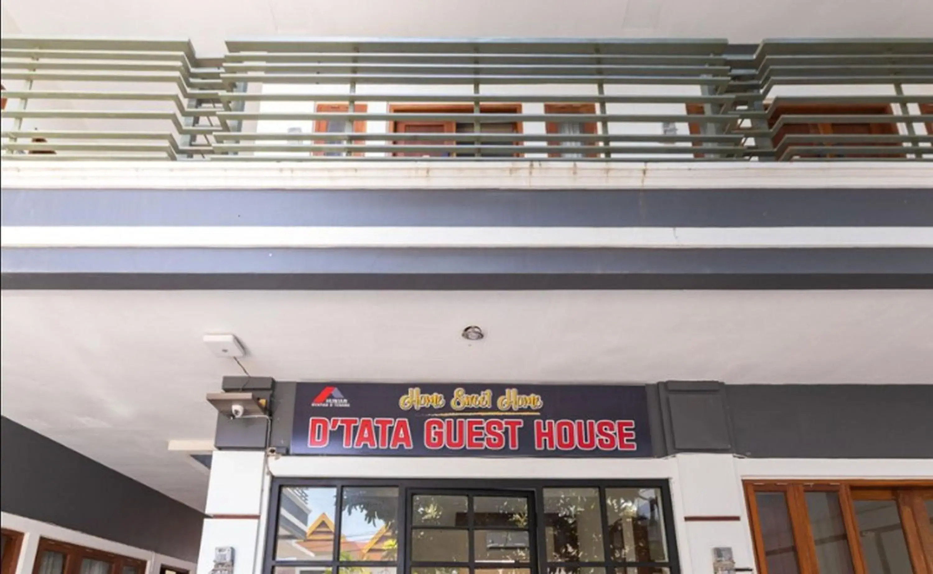 Property building in RedDoorz Syariah @ Batua Raya Property building in RedDoorz Syariah @ Batua Raya