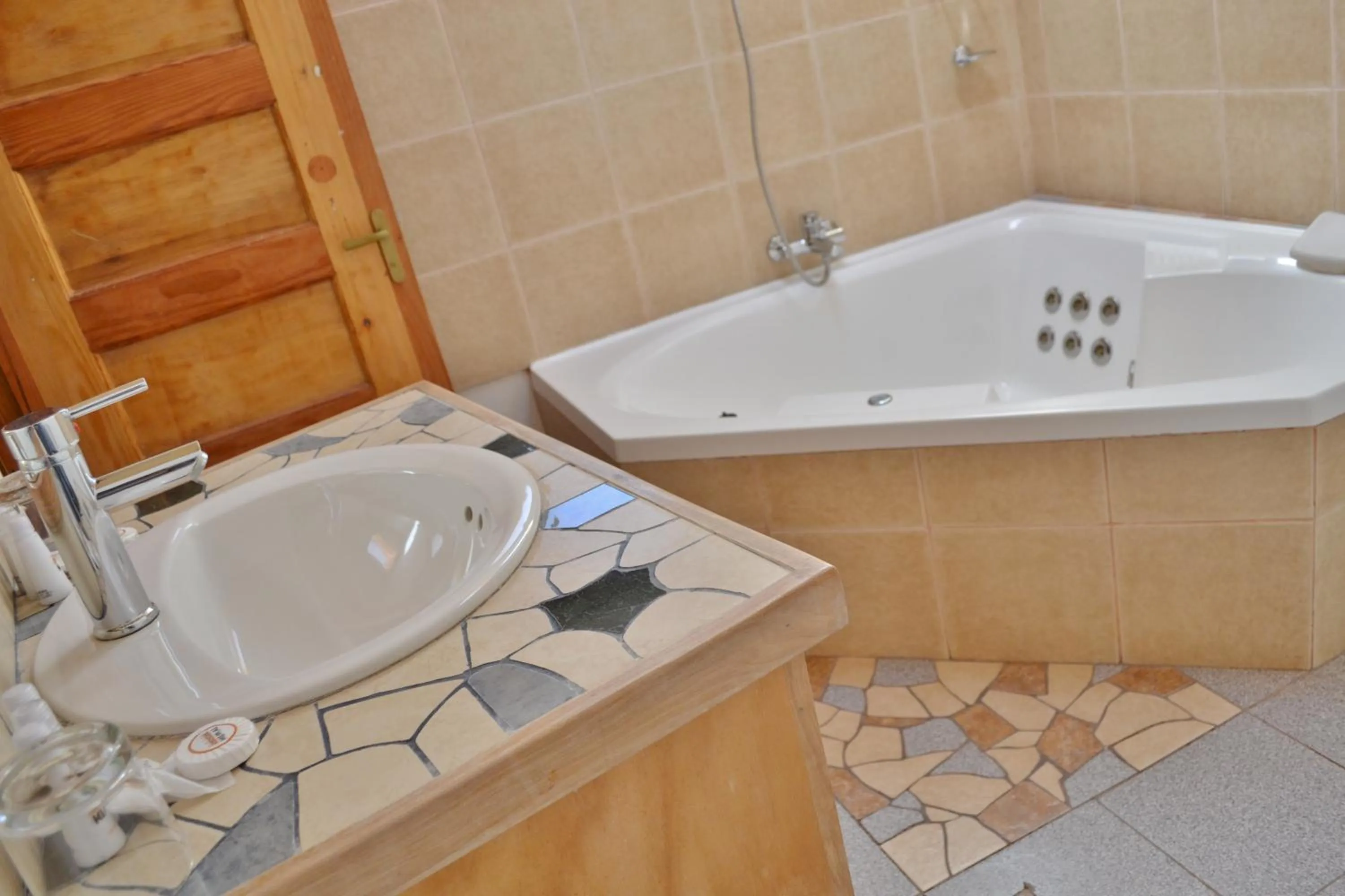 Bathroom in Hotel Kimal