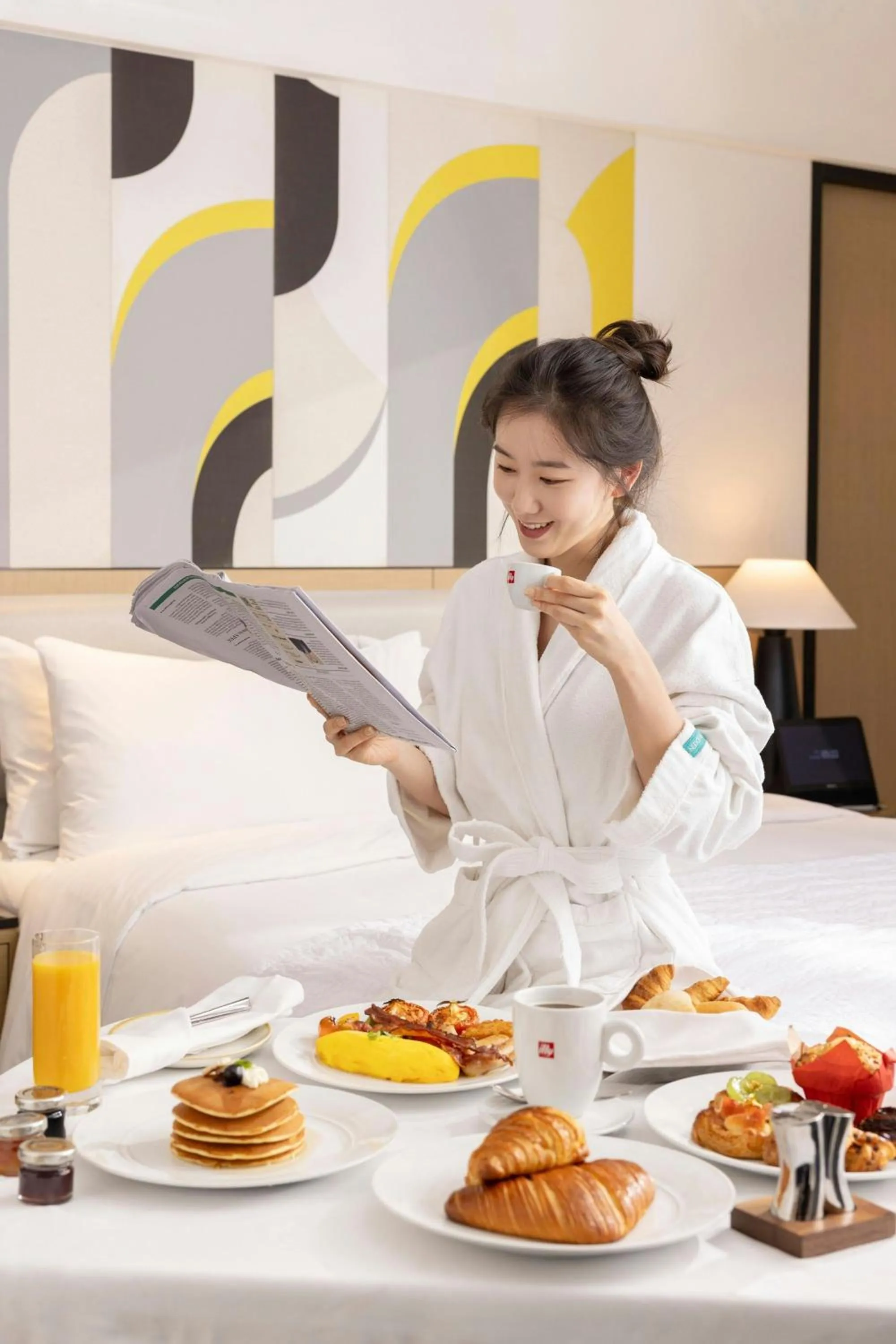 Breakfast, Bed in Le Meridien Seoul Myeongdong