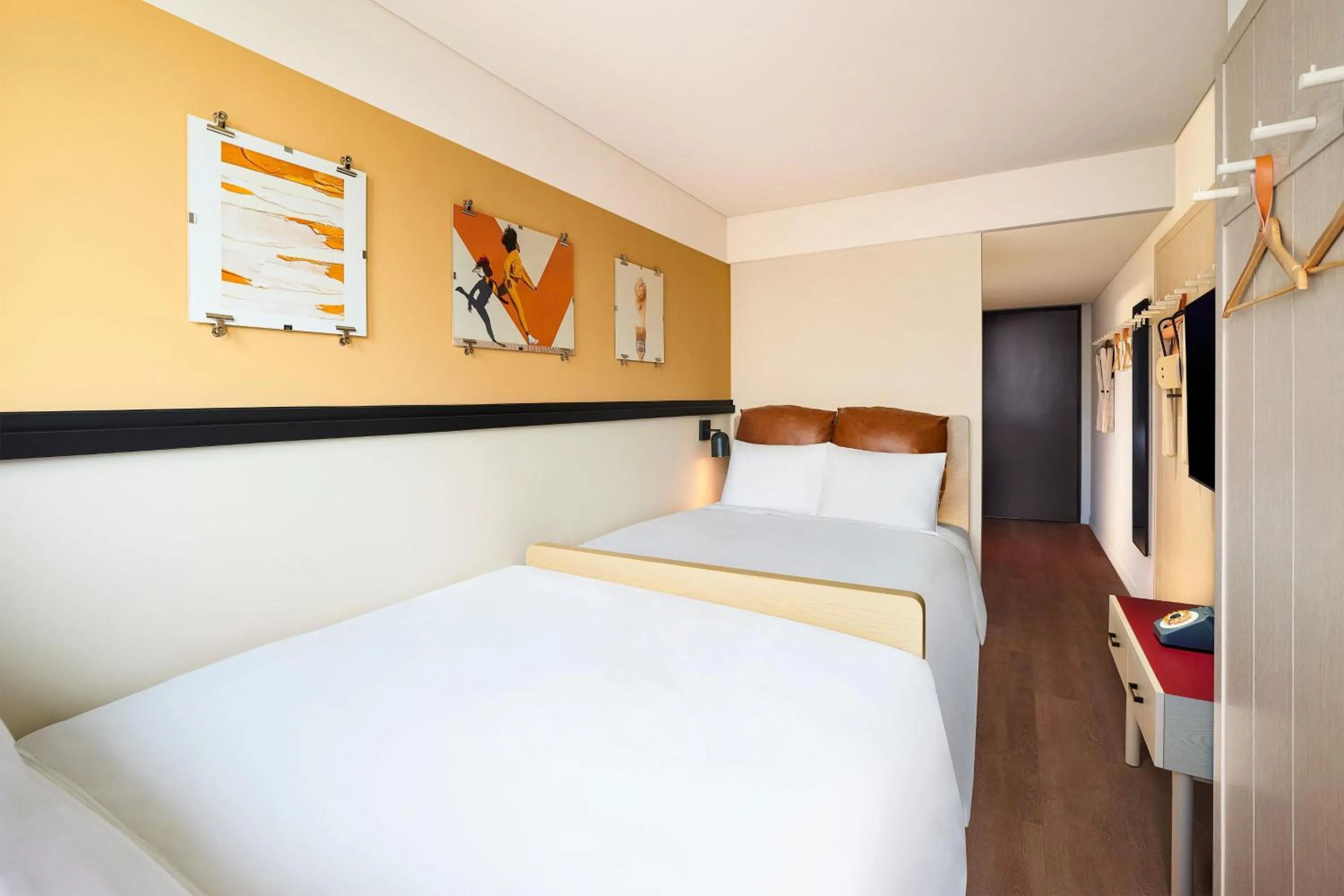 Photo of the whole room, Bed in Moxy Seoul Myeongdong