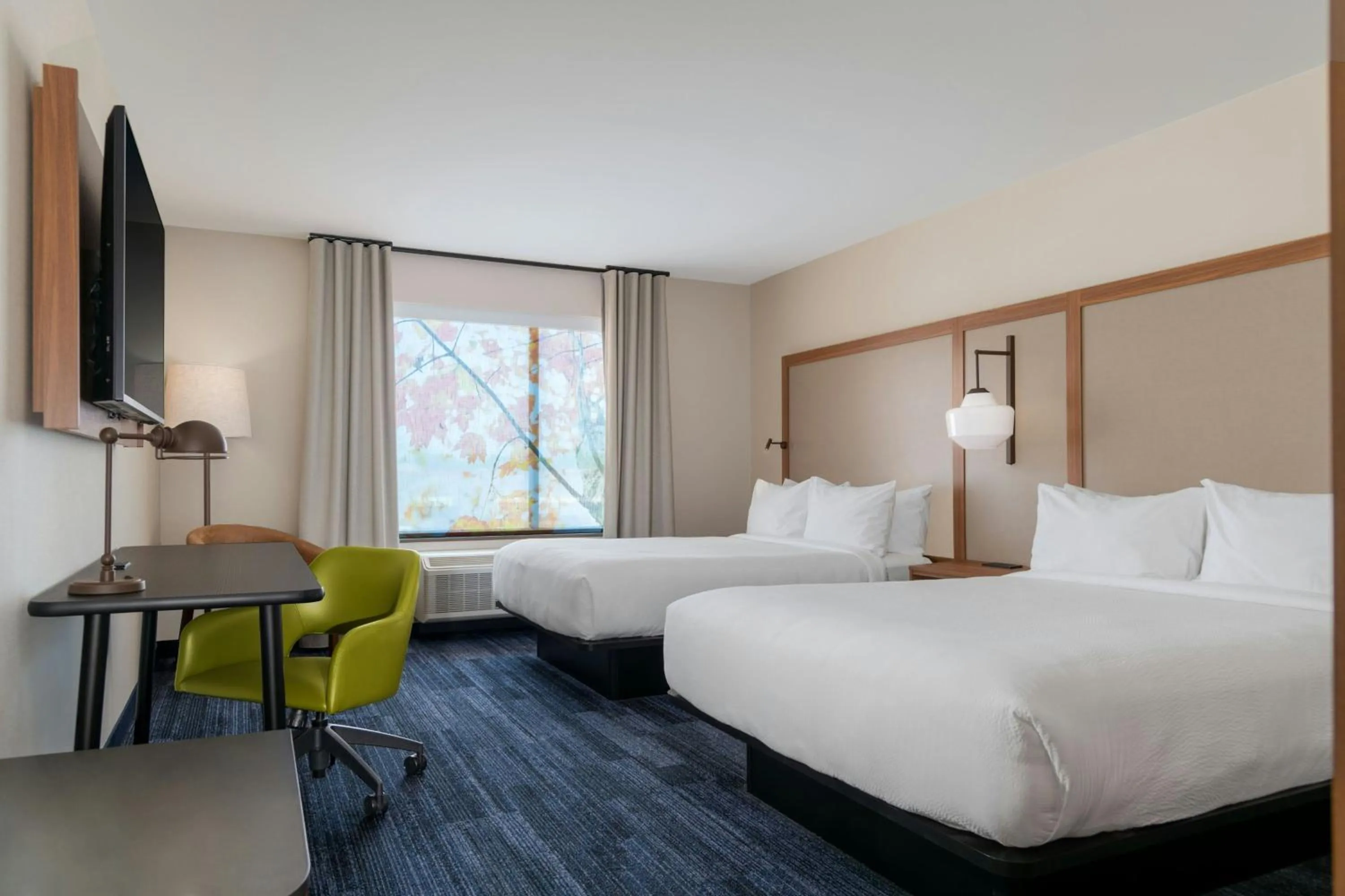 Photo of the whole room, Bed in Fairfield by Marriott Inn & Suites Norfolk