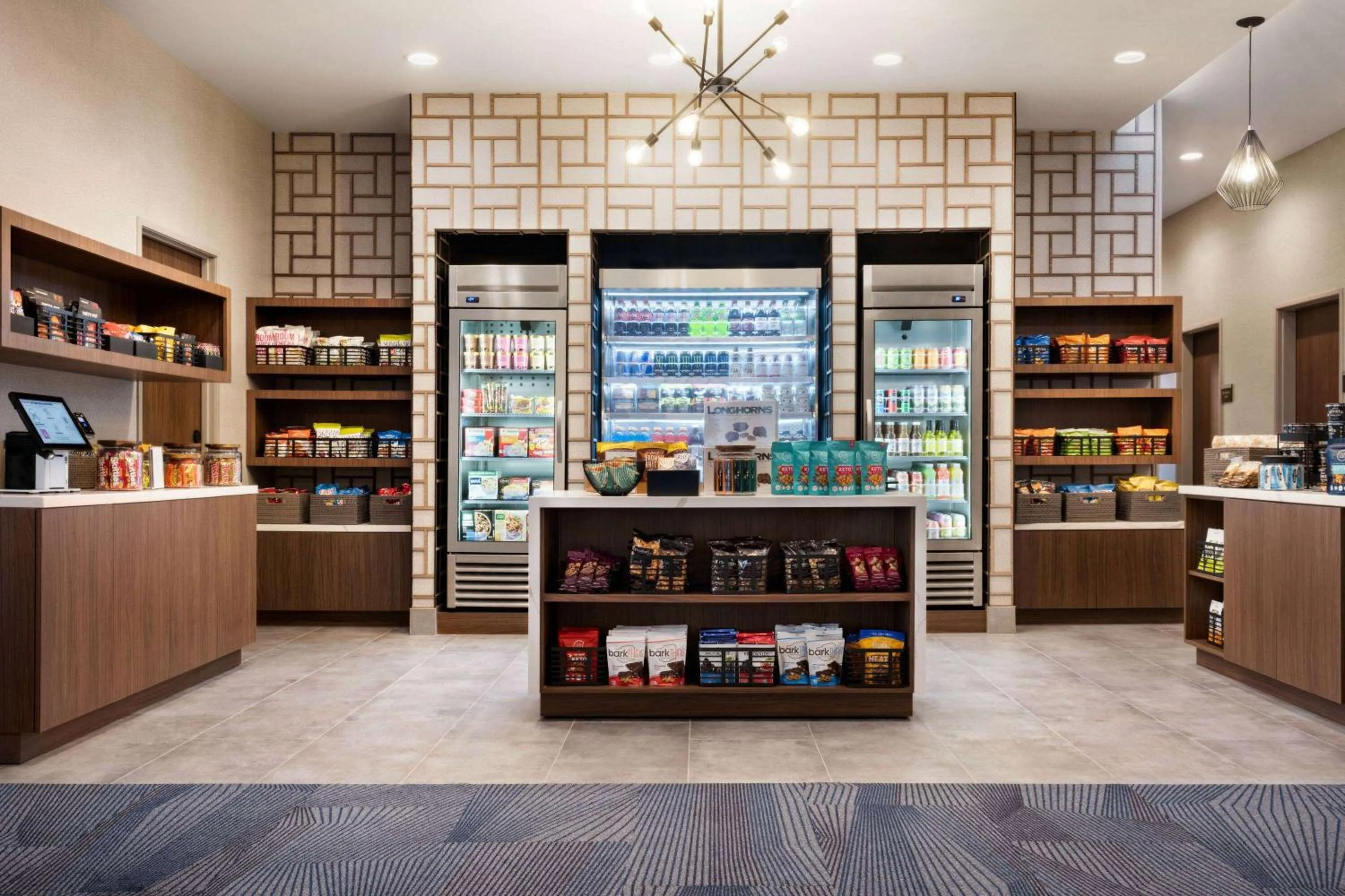 Food and drinks in Hawthorn Extended Stay by Wyndham Del Rio