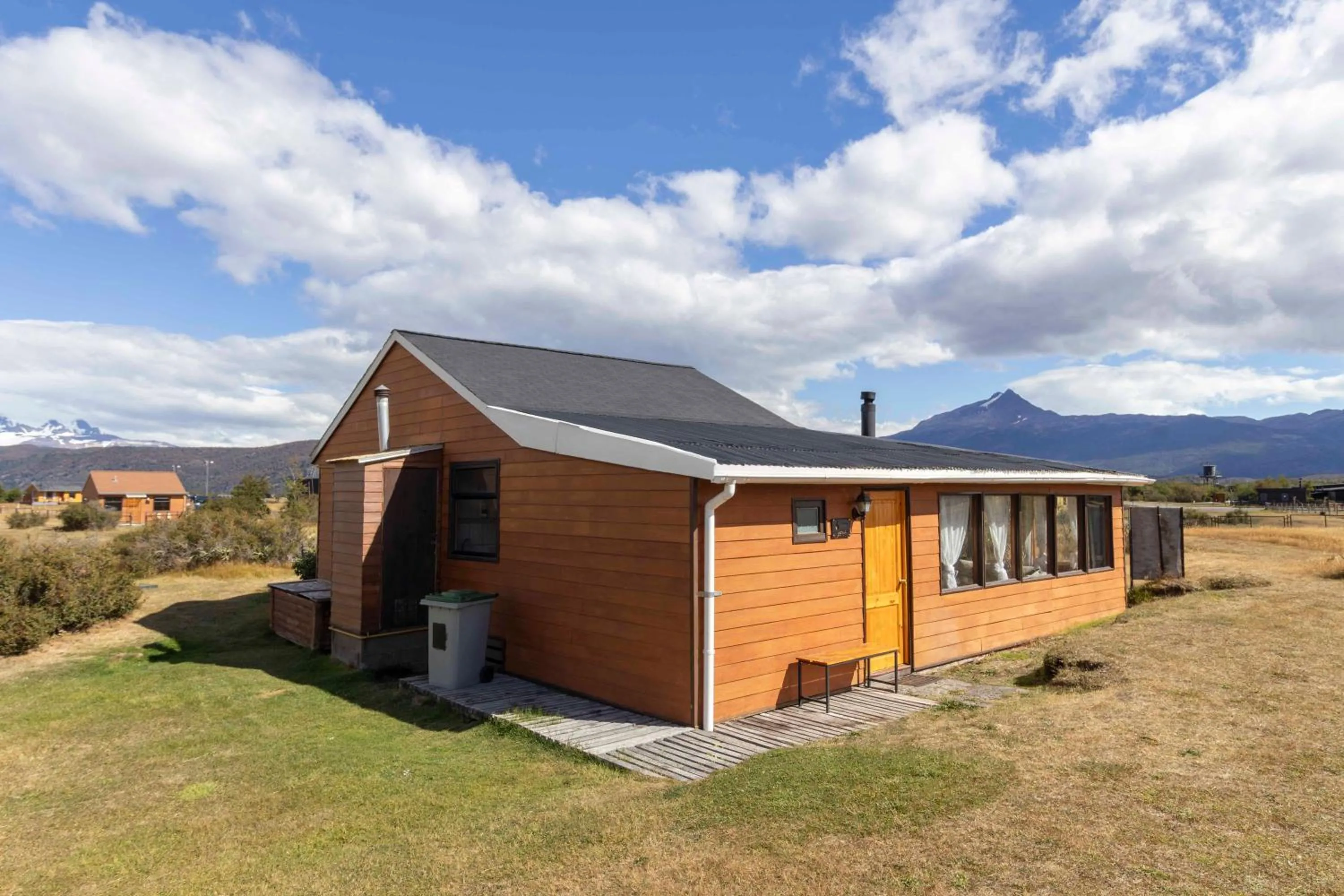 Property building in Cabañas Lago Tyndall