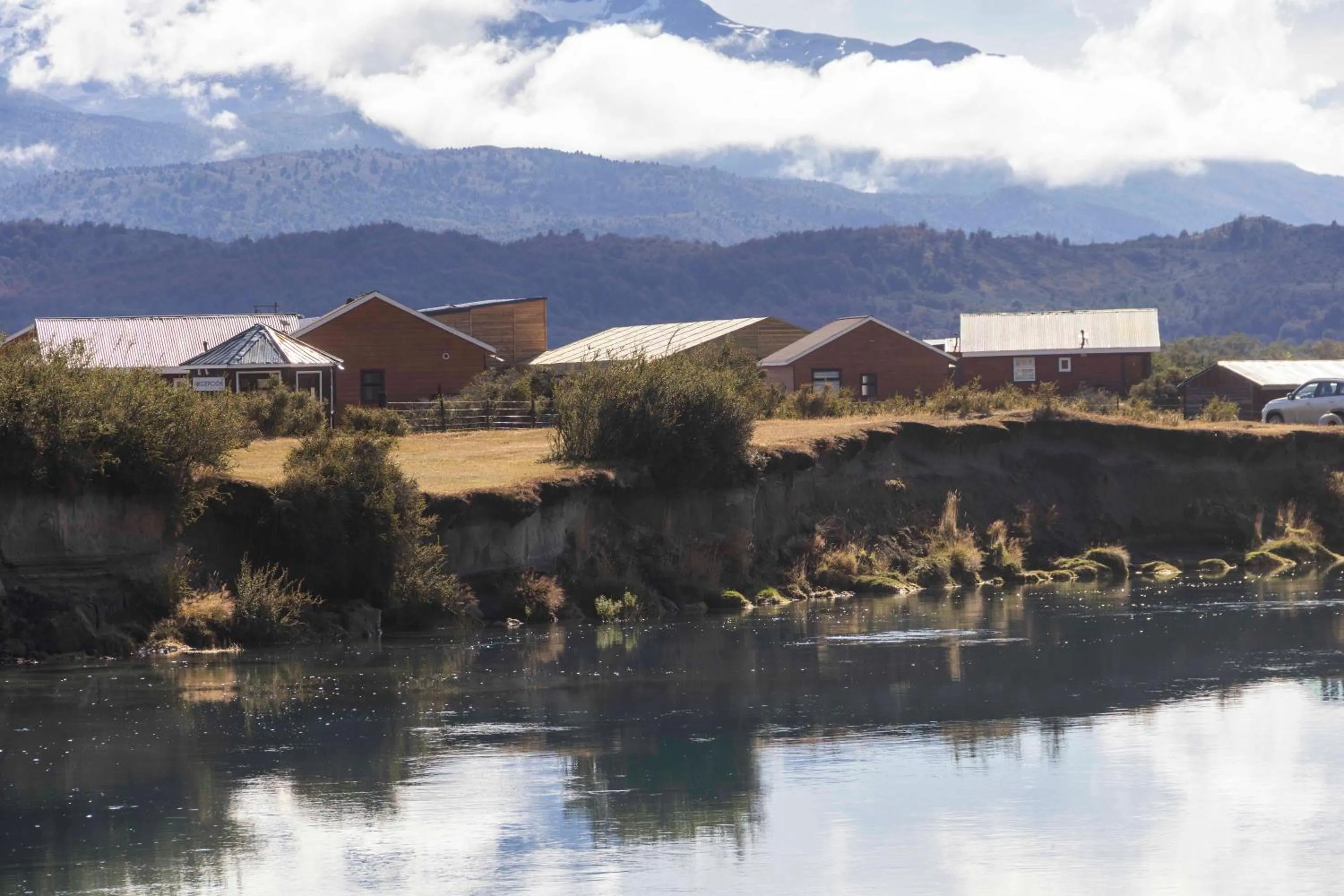 Natural landscape in Cabañas Lago Tyndall