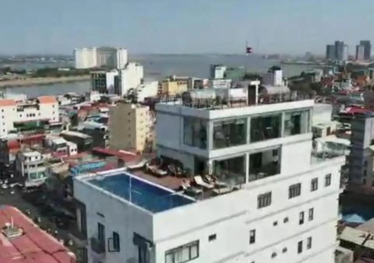 Property building in Residence 110 (Hotel and Apartments)