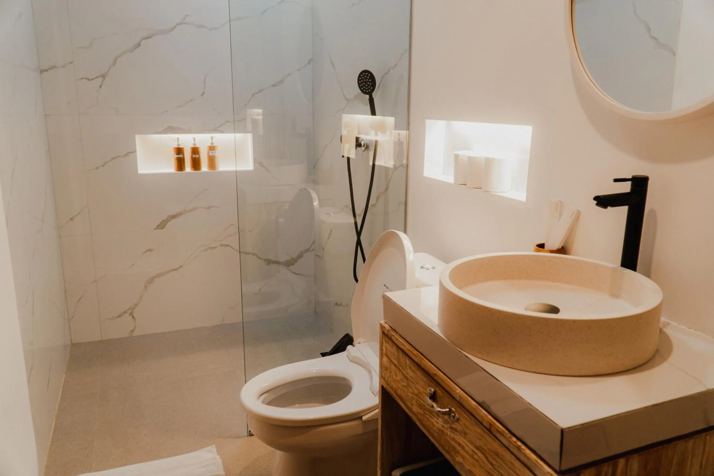 Toilet in Sanjula Uluwatu