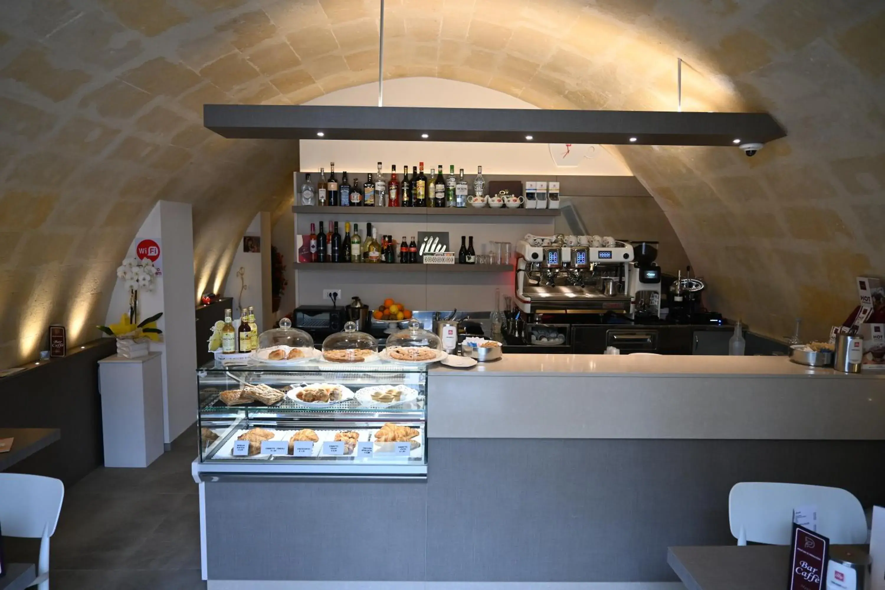 Lounge or bar in Profumi di Primavera Luxury Rooms & Suite Lounge or bar in Profumi di Primavera Luxury Rooms & Suite