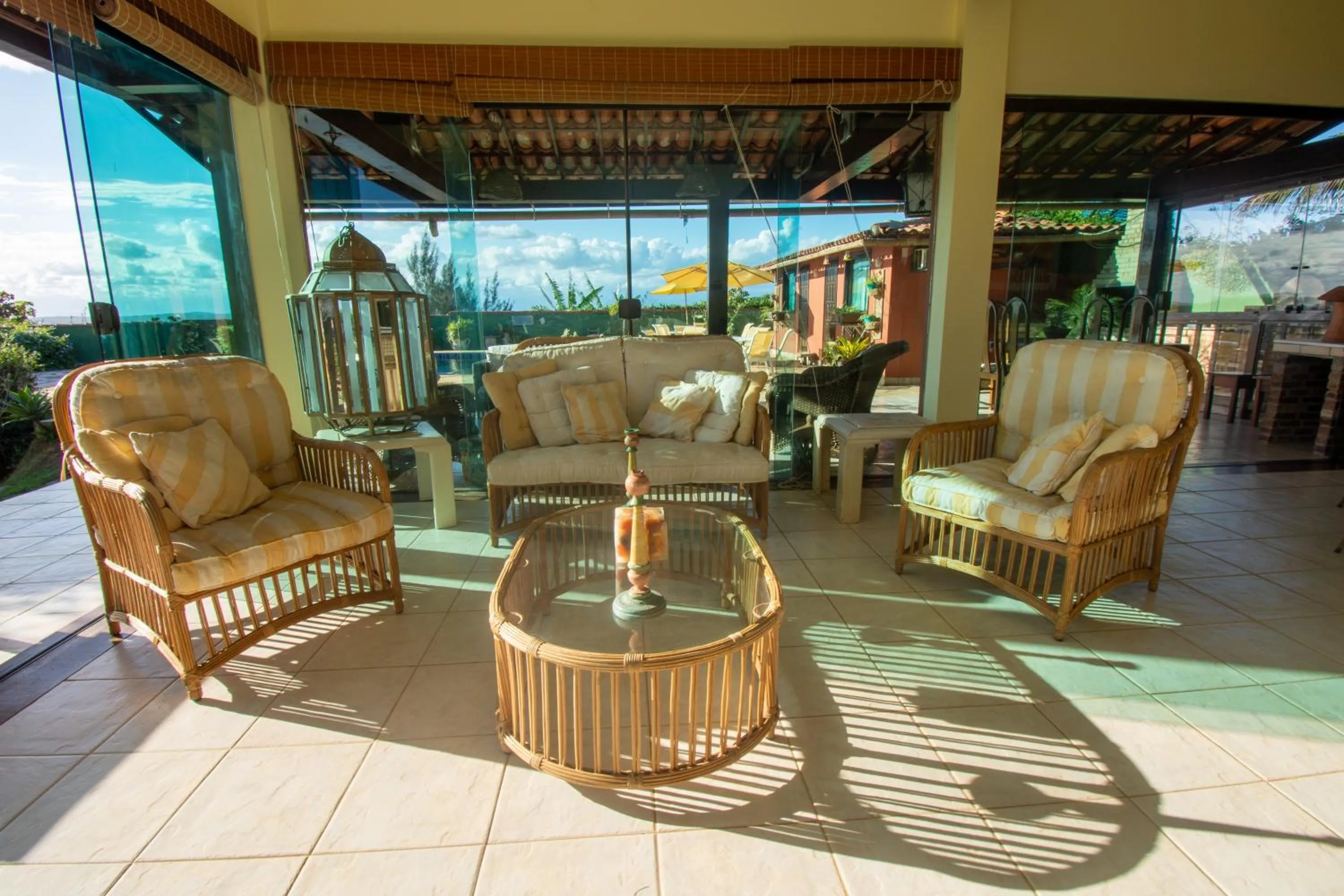 Communal lounge/ TV room in Pousada Bella Geriba Buzios