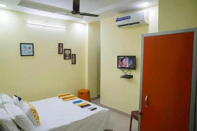 Bed in Hotel Yellow Bells