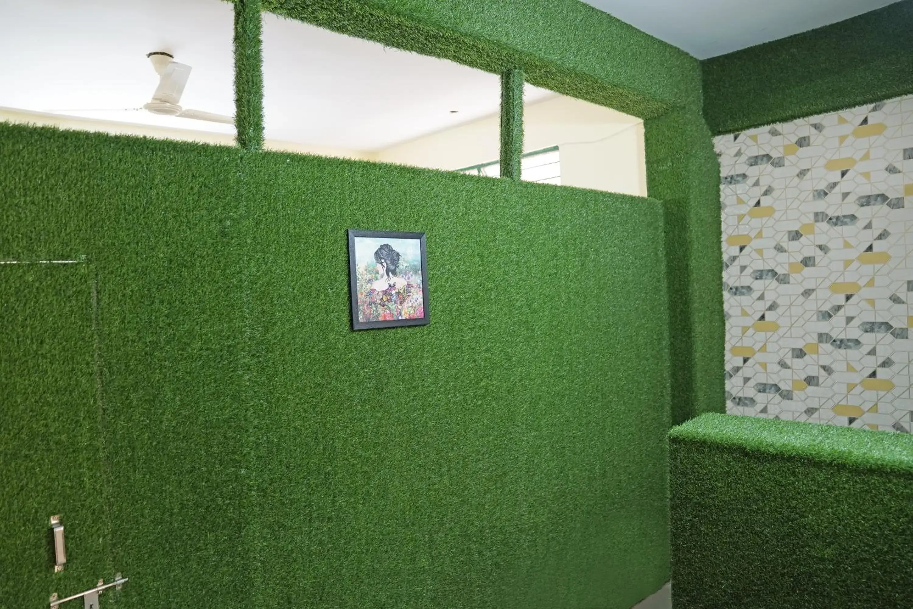 Lobby or reception in Hotel Yellow Bells Lobby or reception in Hotel Yellow Bells