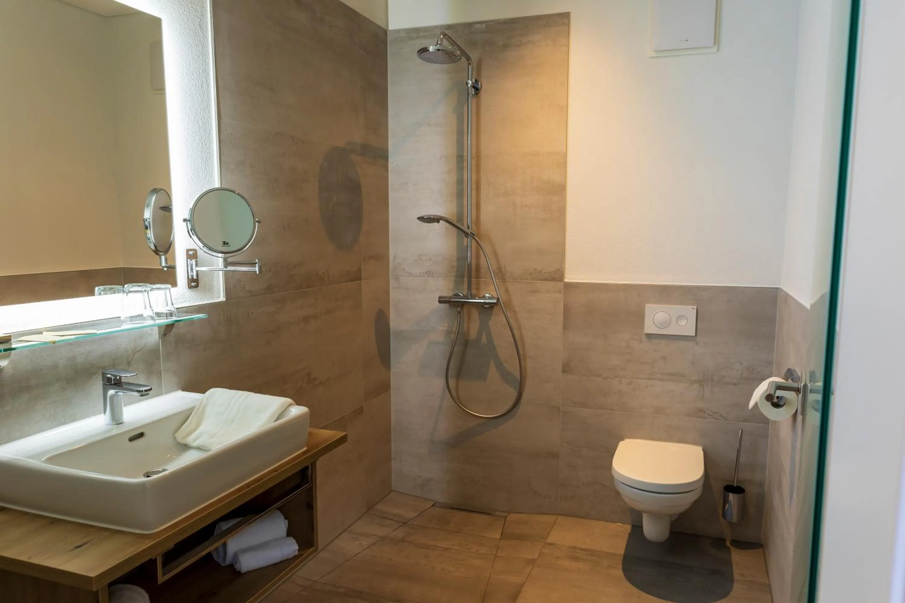 Shower in DAS GEORG Gästehaus in Epfendorf