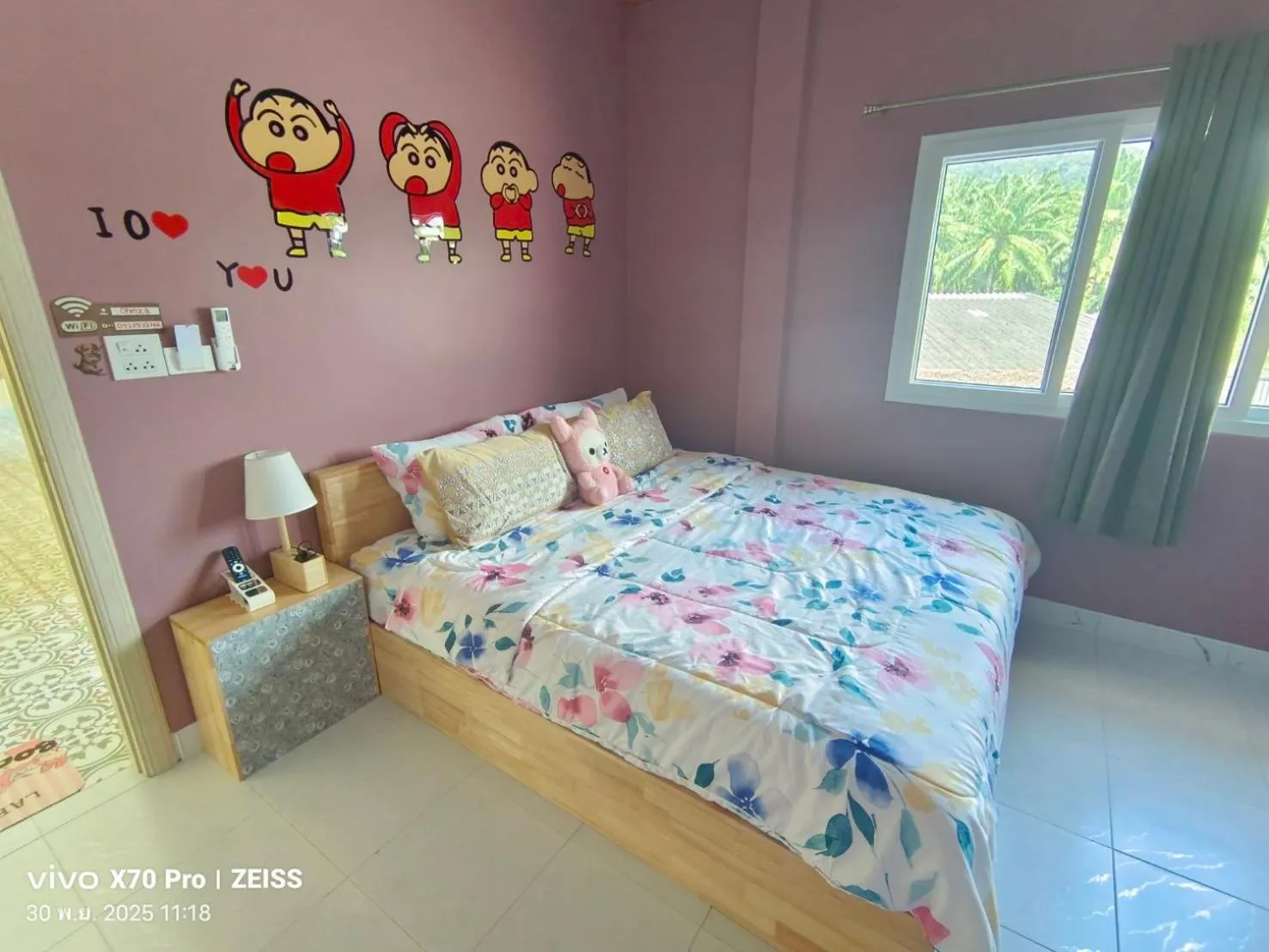 Bedroom, Bed in Da-Kanda Boutique