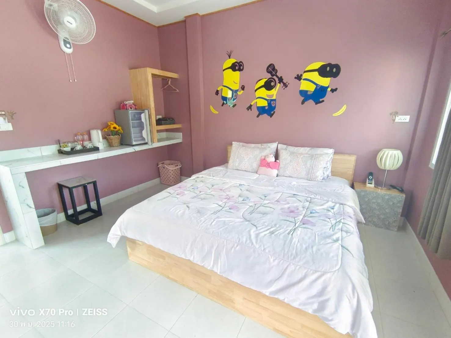 Bedroom, Bed in Da-Kanda Boutique