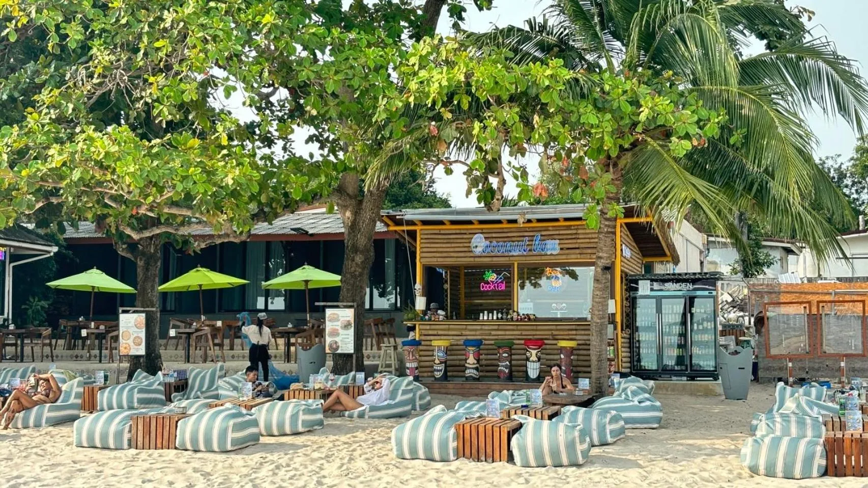 Facade/entrance in Diamond Beach Resort