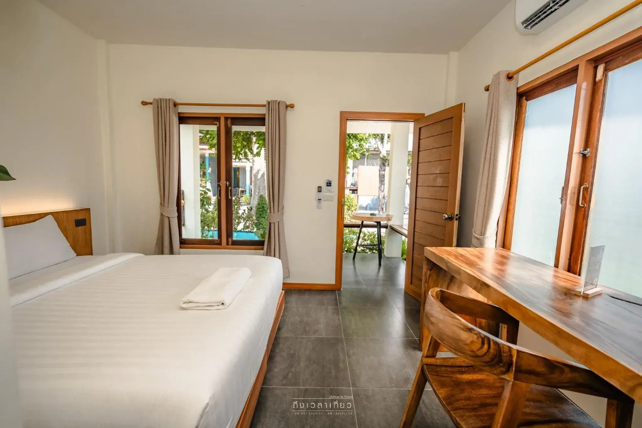 View (from property/room), Bed in Diamond Beach Resort View (from property/room), Bed in Diamond Beach Resort