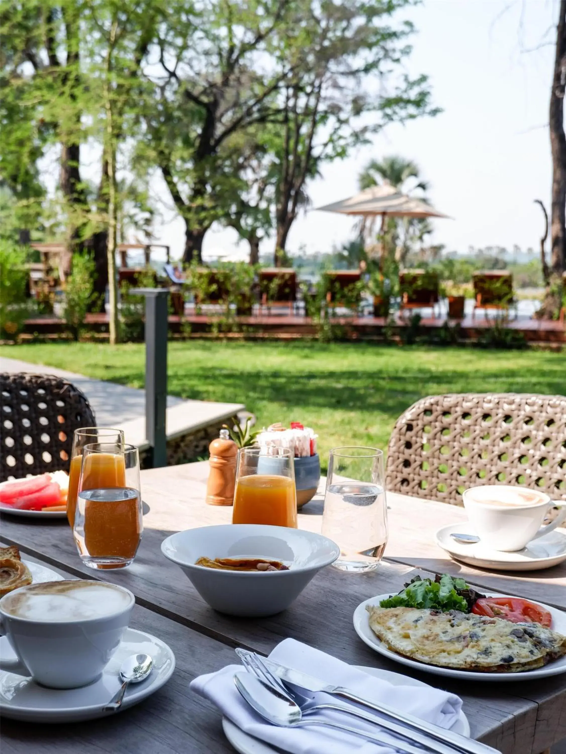 Restaurant/places to eat in Radisson Blu Mosi-oa-Tunya Livingstone Resort Restaurant/places to eat in Radisson Blu Mosi-oa-Tunya Livingstone Resort