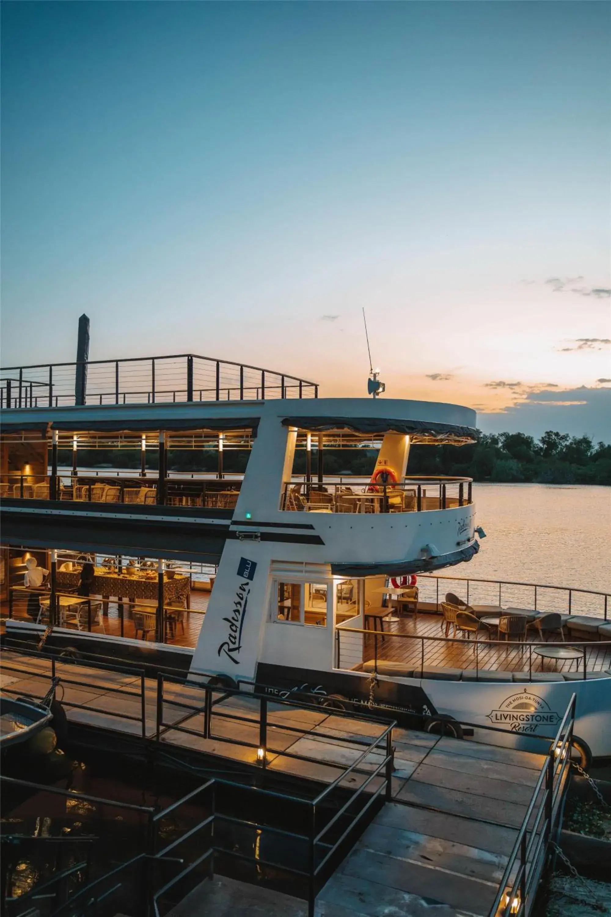 Restaurant/places to eat in Radisson Blu Mosi-oa-Tunya Livingstone Resort Restaurant/places to eat in Radisson Blu Mosi-oa-Tunya Livingstone Resort