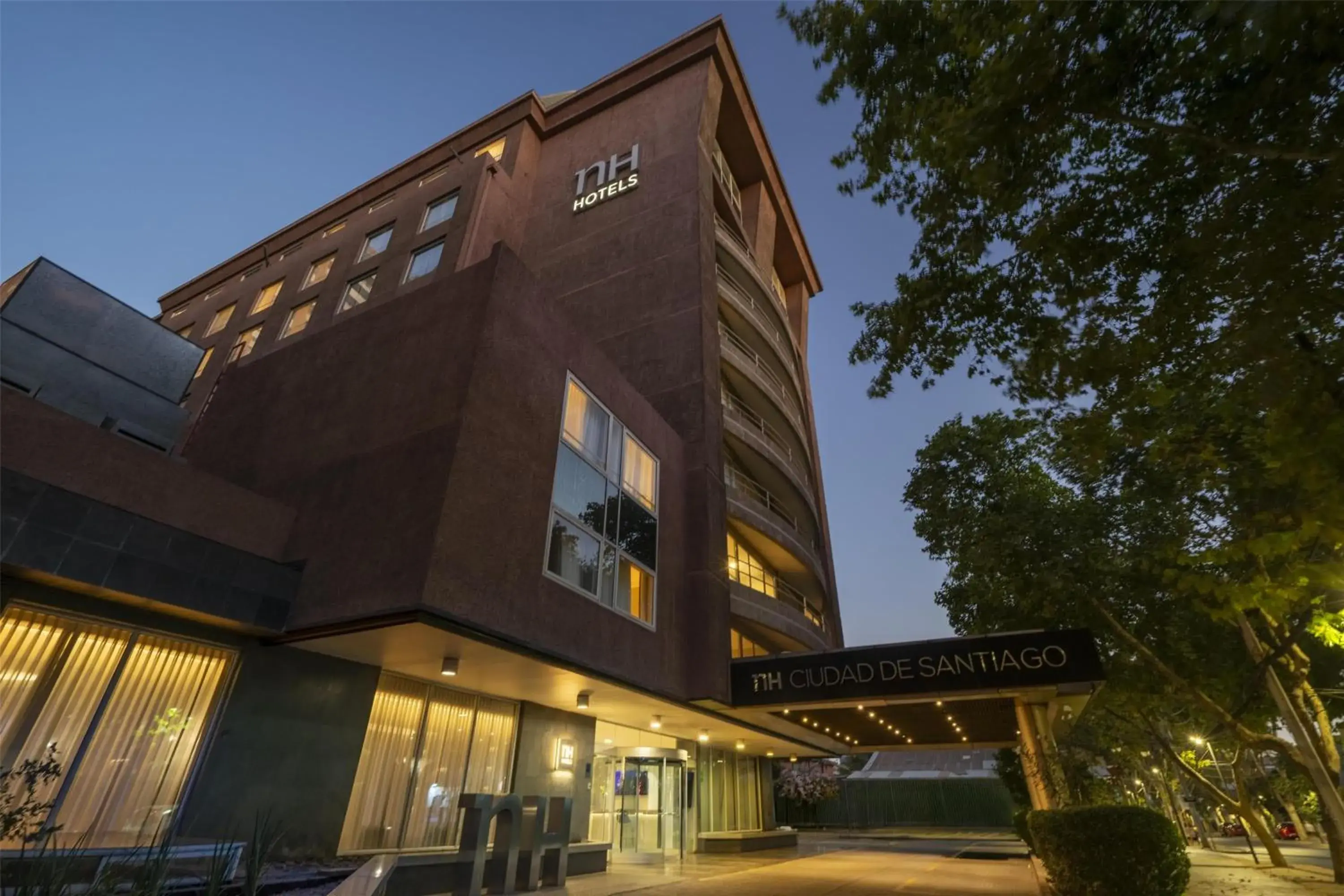 Property building in NH Ciudad de Santiago Property building in NH Ciudad de Santiago