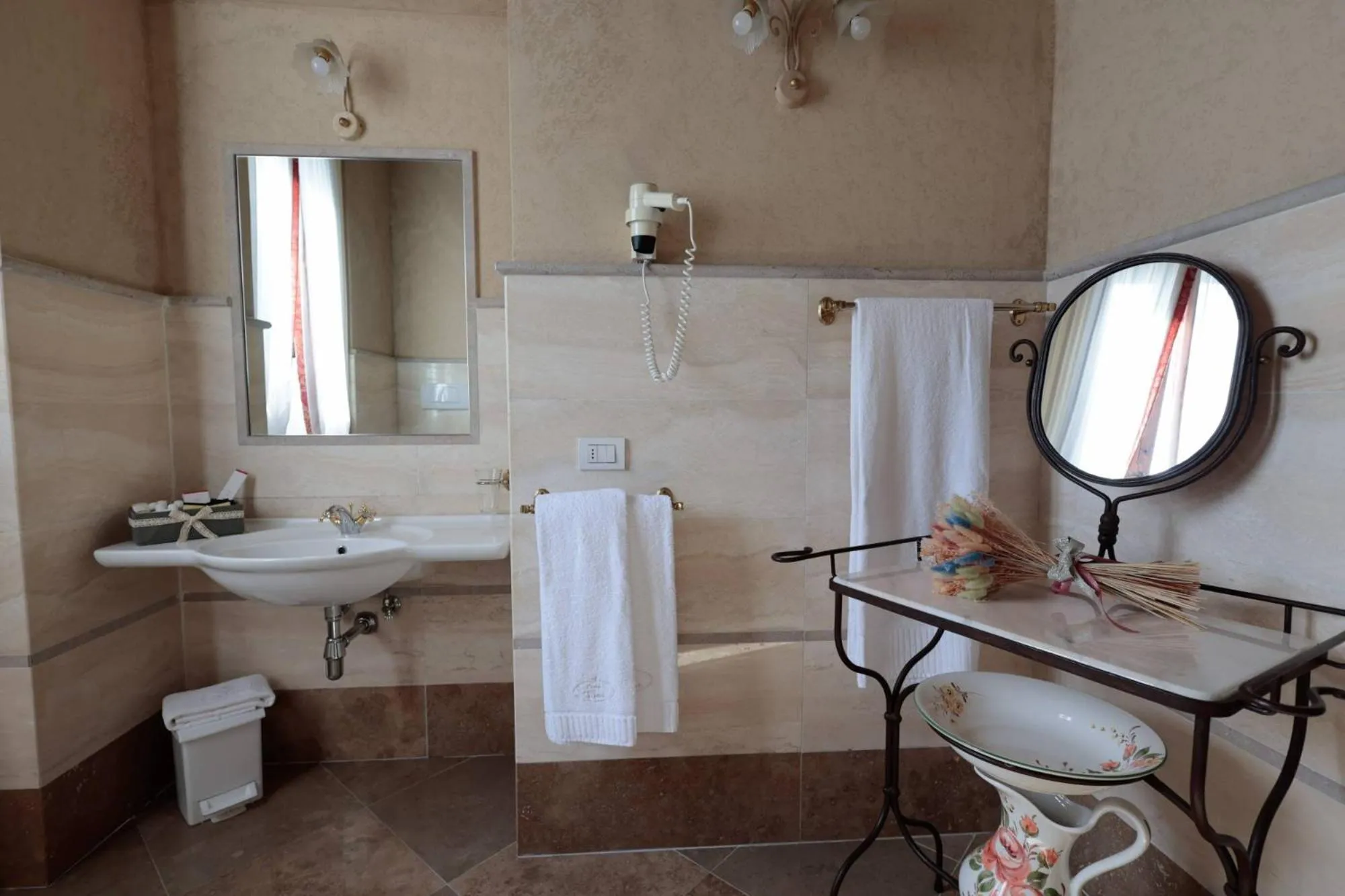 Hotel Corte dei Tini