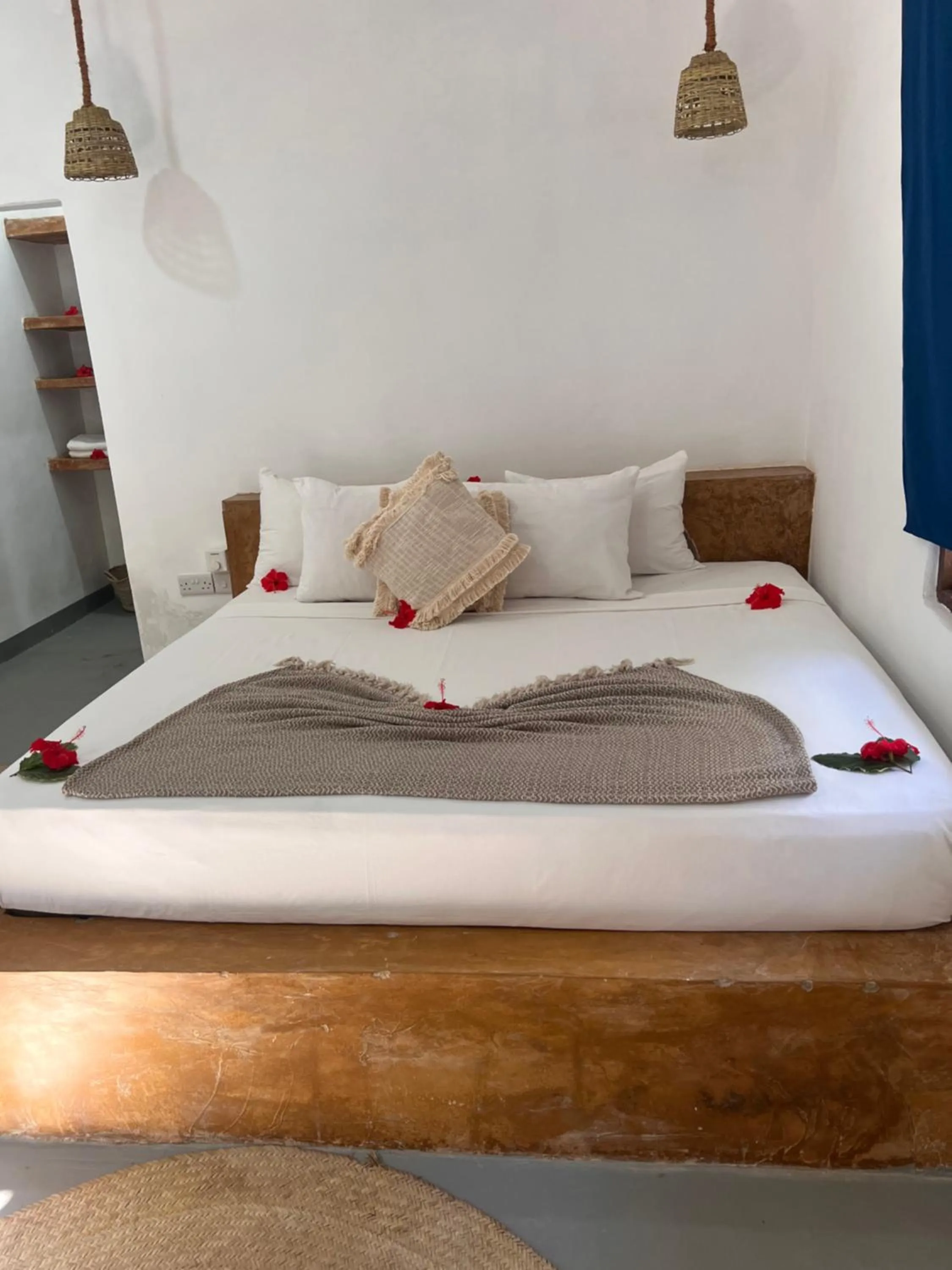 Bed in Karanga Bungalows