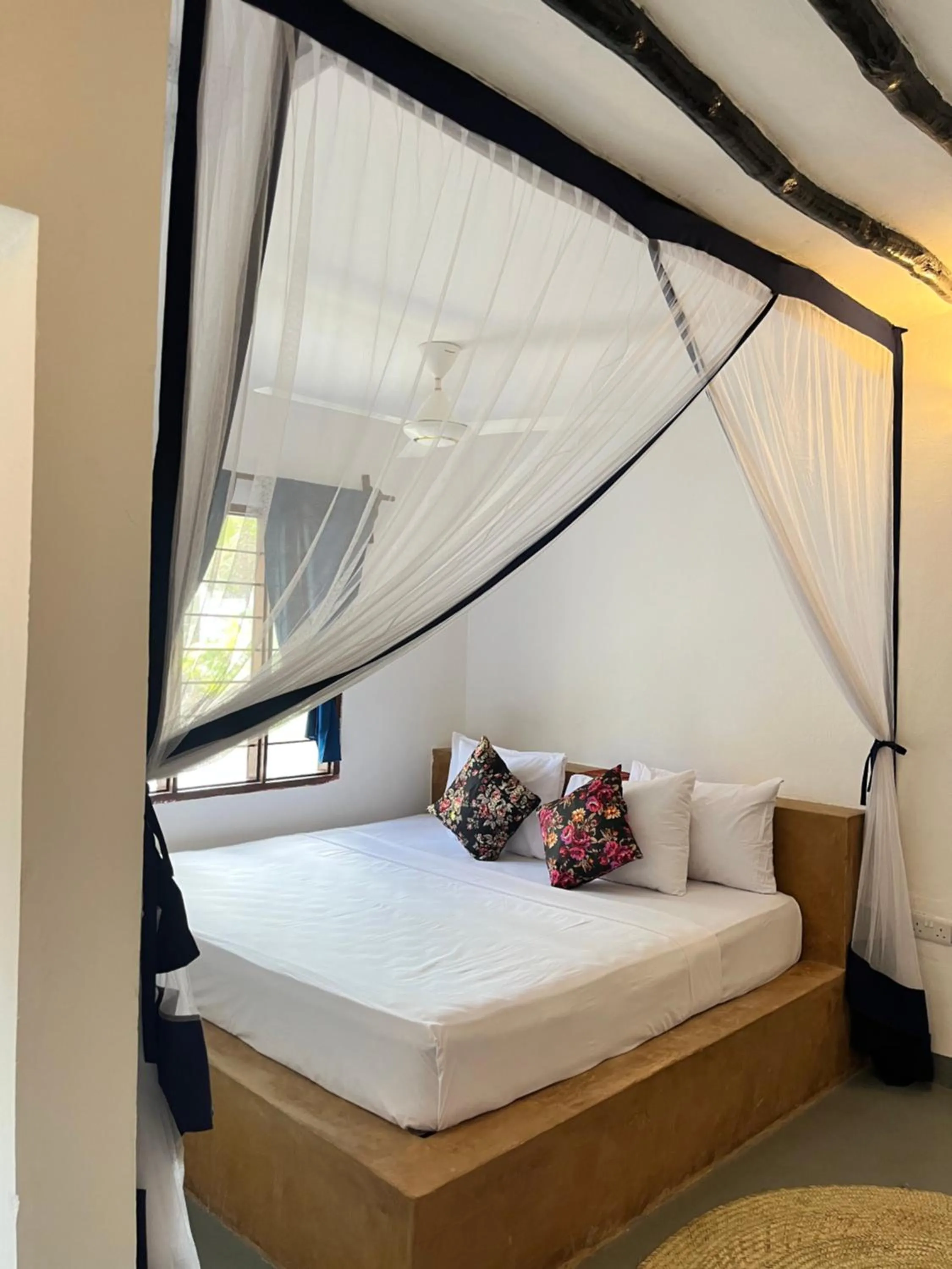 Bed in Karanga Bungalows