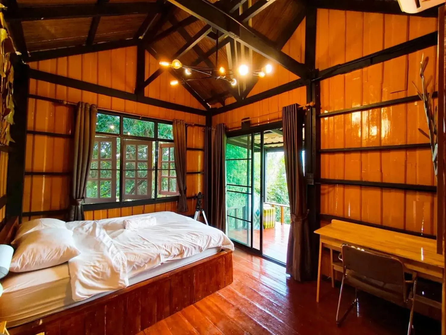 Bed in Flower hill 180 Bed in Flower hill 180