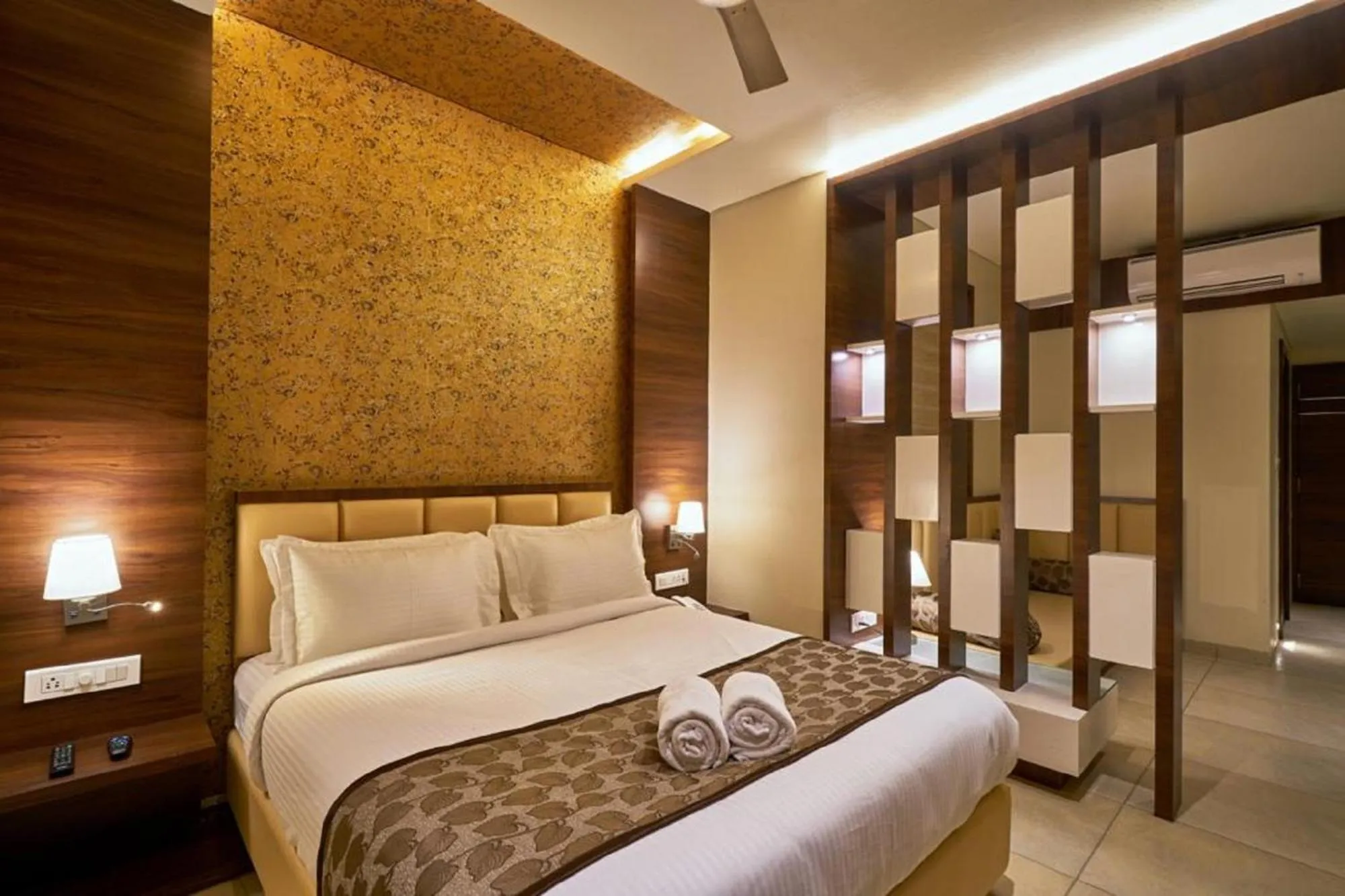 Standard Double Room with Fan in Hotel Shlok- Pure Veg , Kolhapur