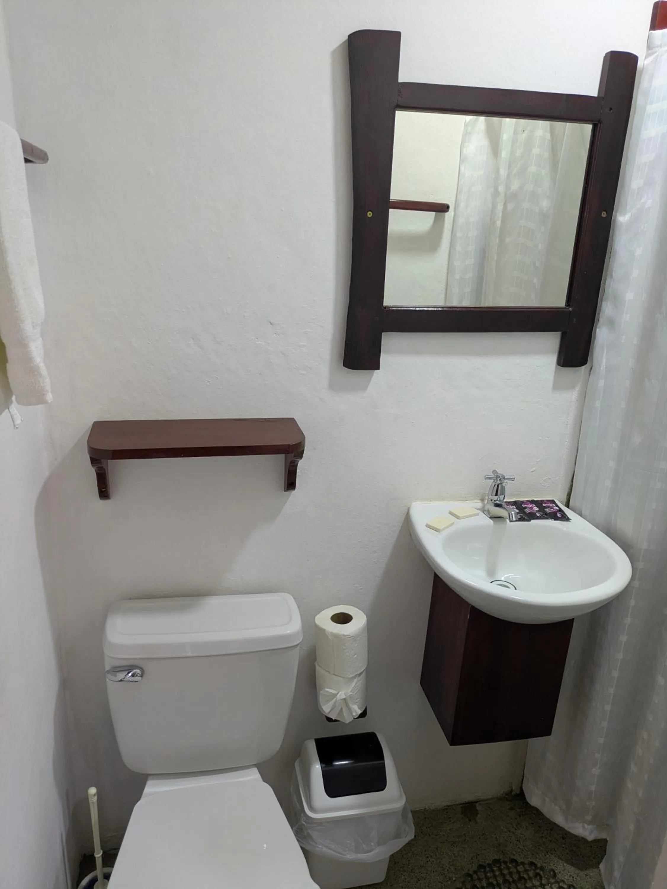 Chale's House Hotel