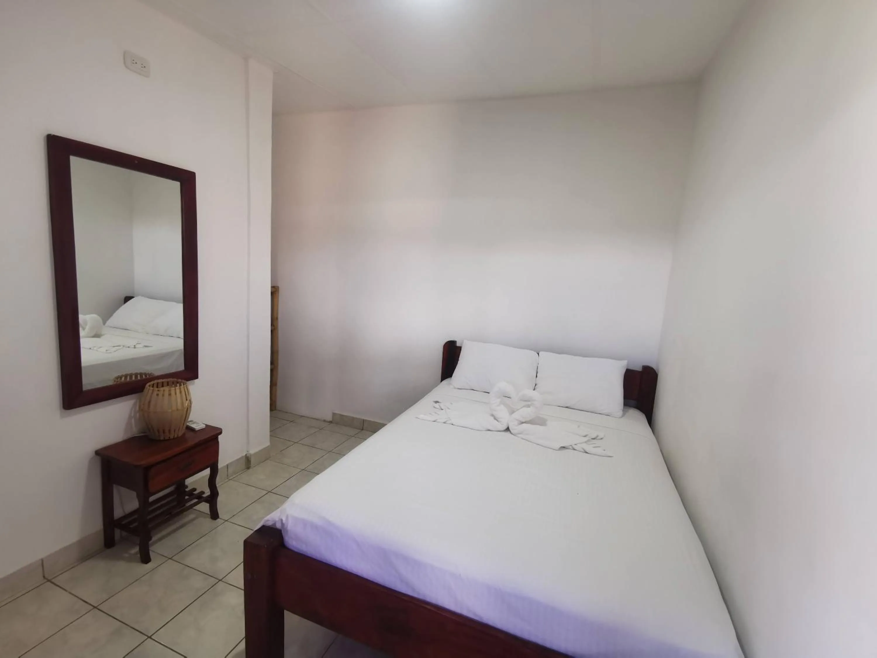 Queen Room in Chale's House Hotel