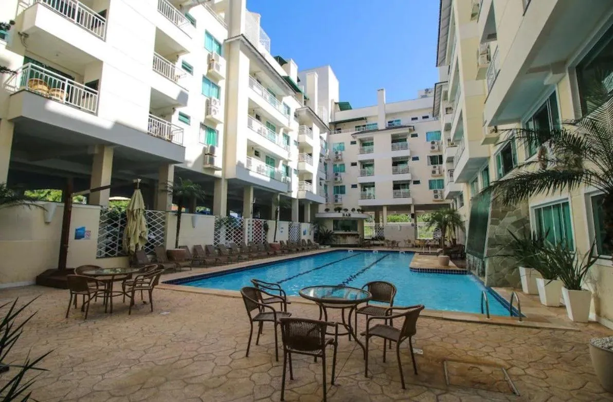 Swimming pool in Bombinhas Summer Beach