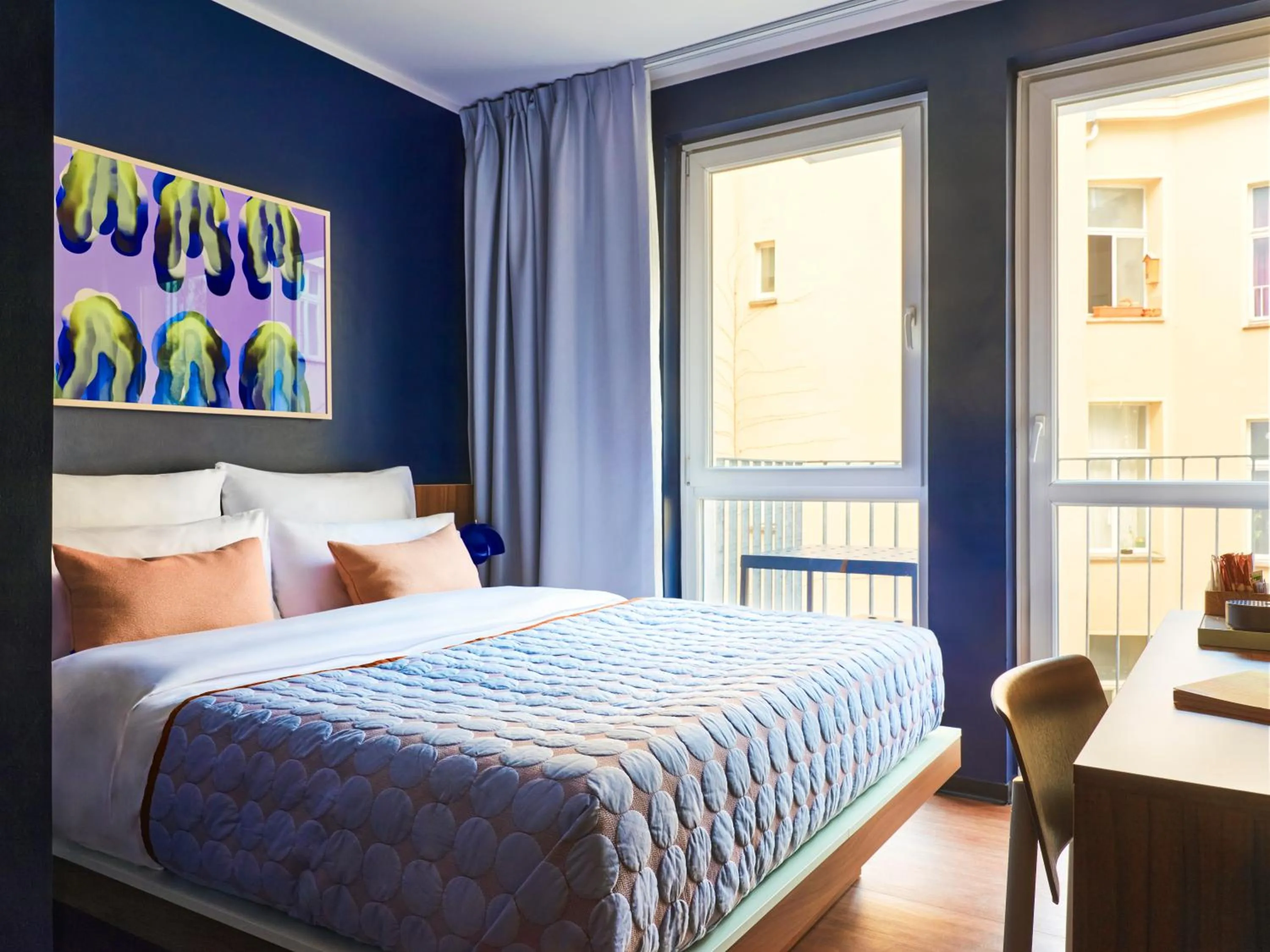 Living room, Bed in Numa Berlin Torstrasse