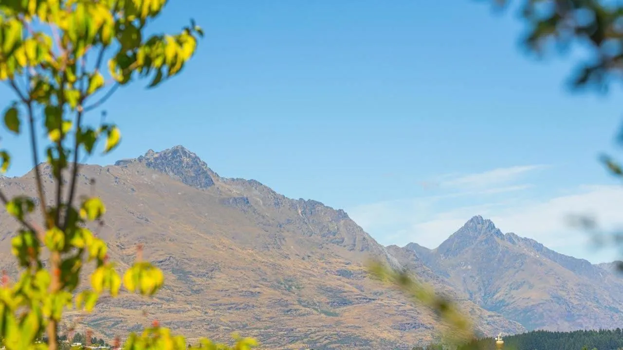 Property building in Picture Perfect - Queenstown Holiday Home