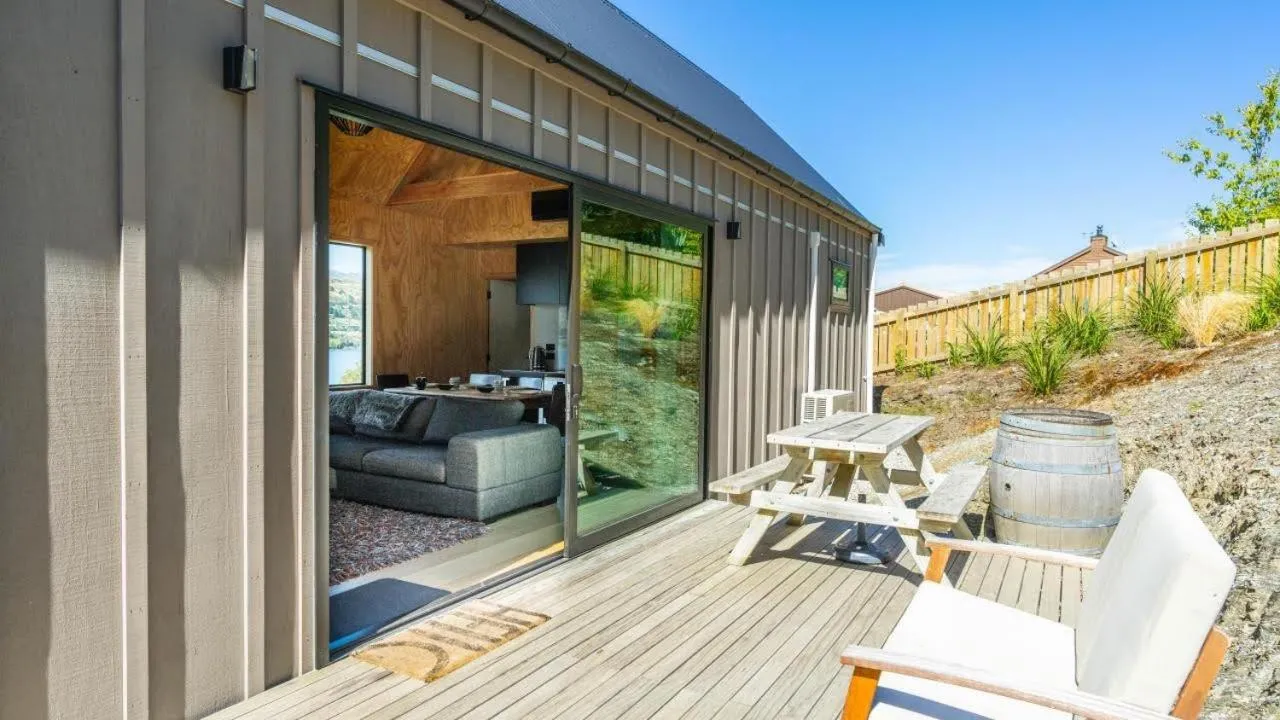 Property building in Picture Perfect - Queenstown Holiday Home