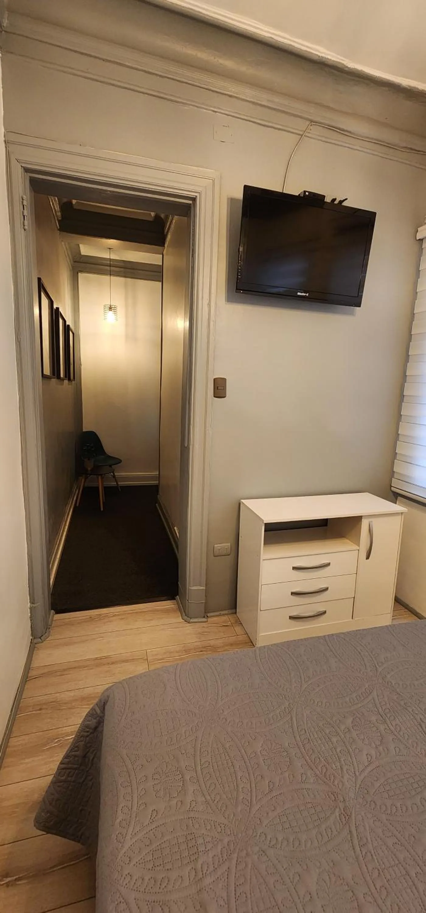 Bed in Hotel Voila Londres