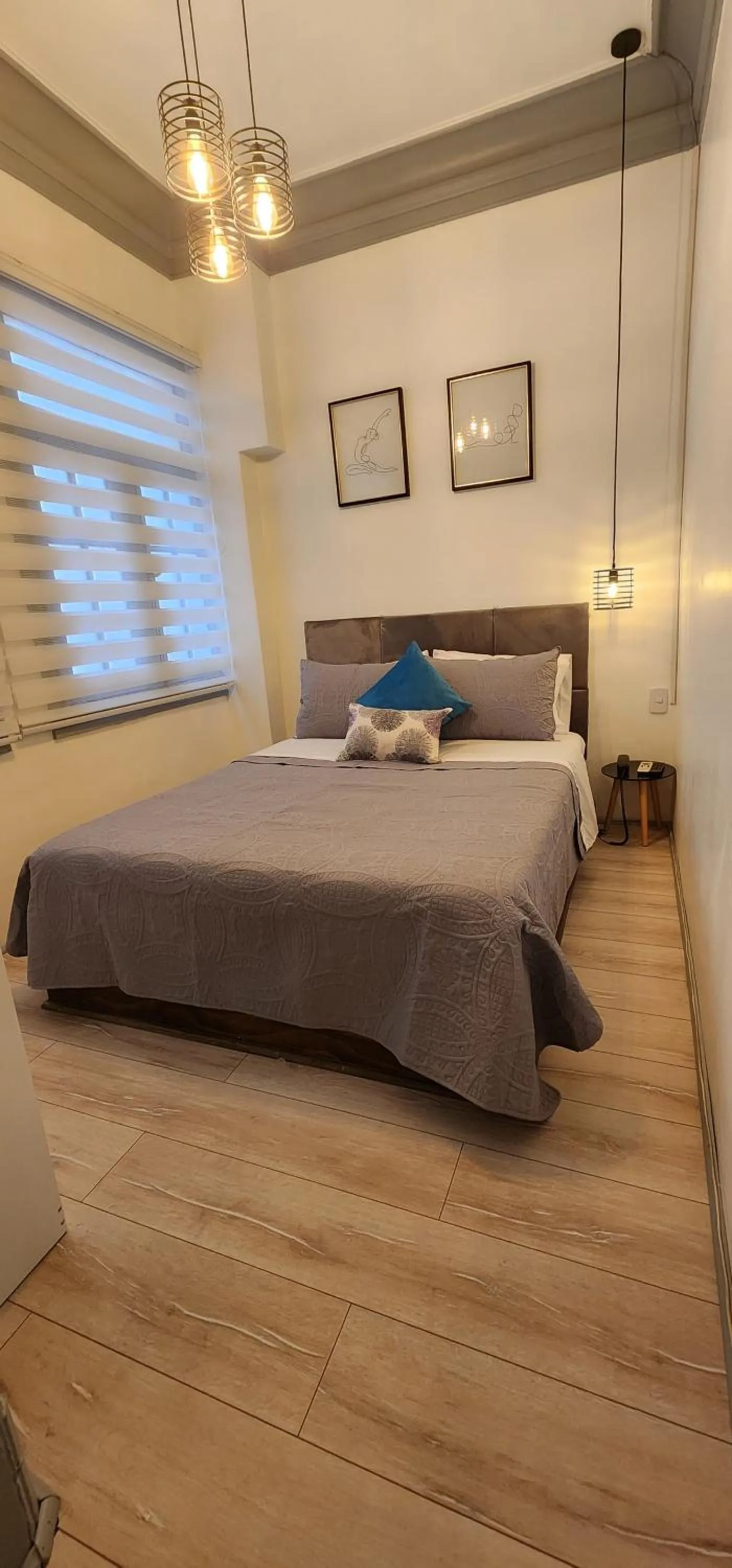 Bed in Hotel Voila Londres