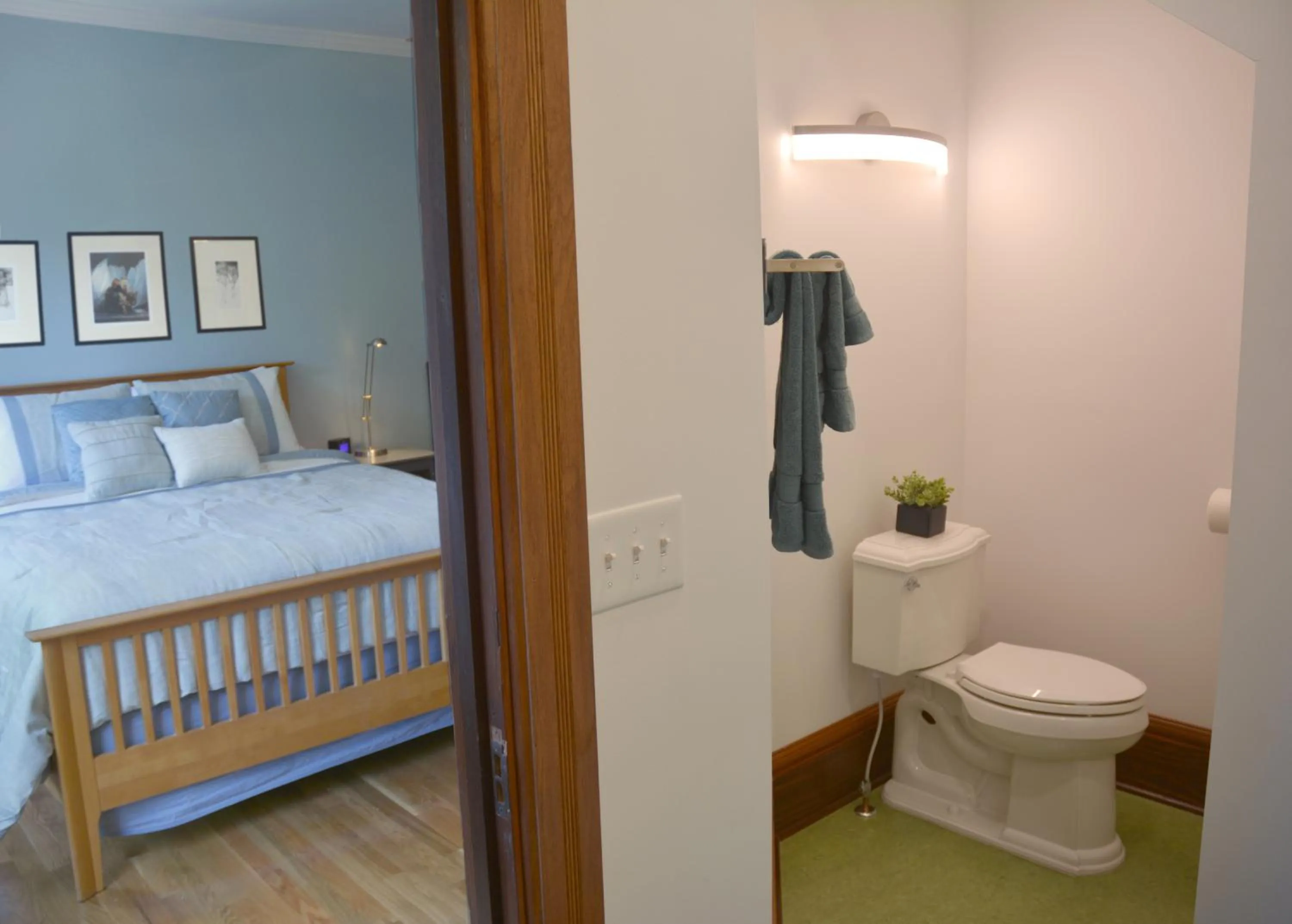 Toilet, Bed in Art and Lodging