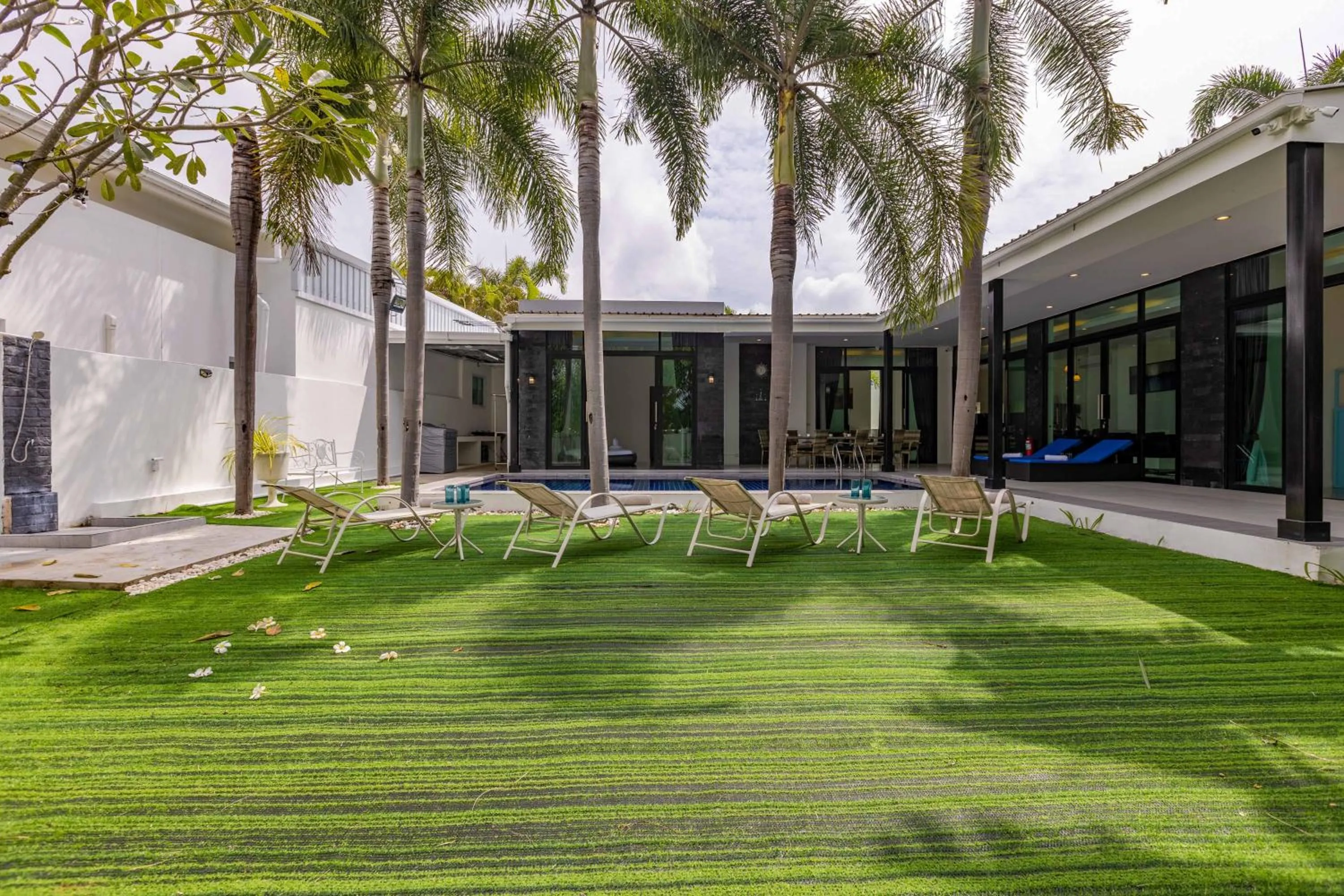 3 Bedroom Pool Villa BL2