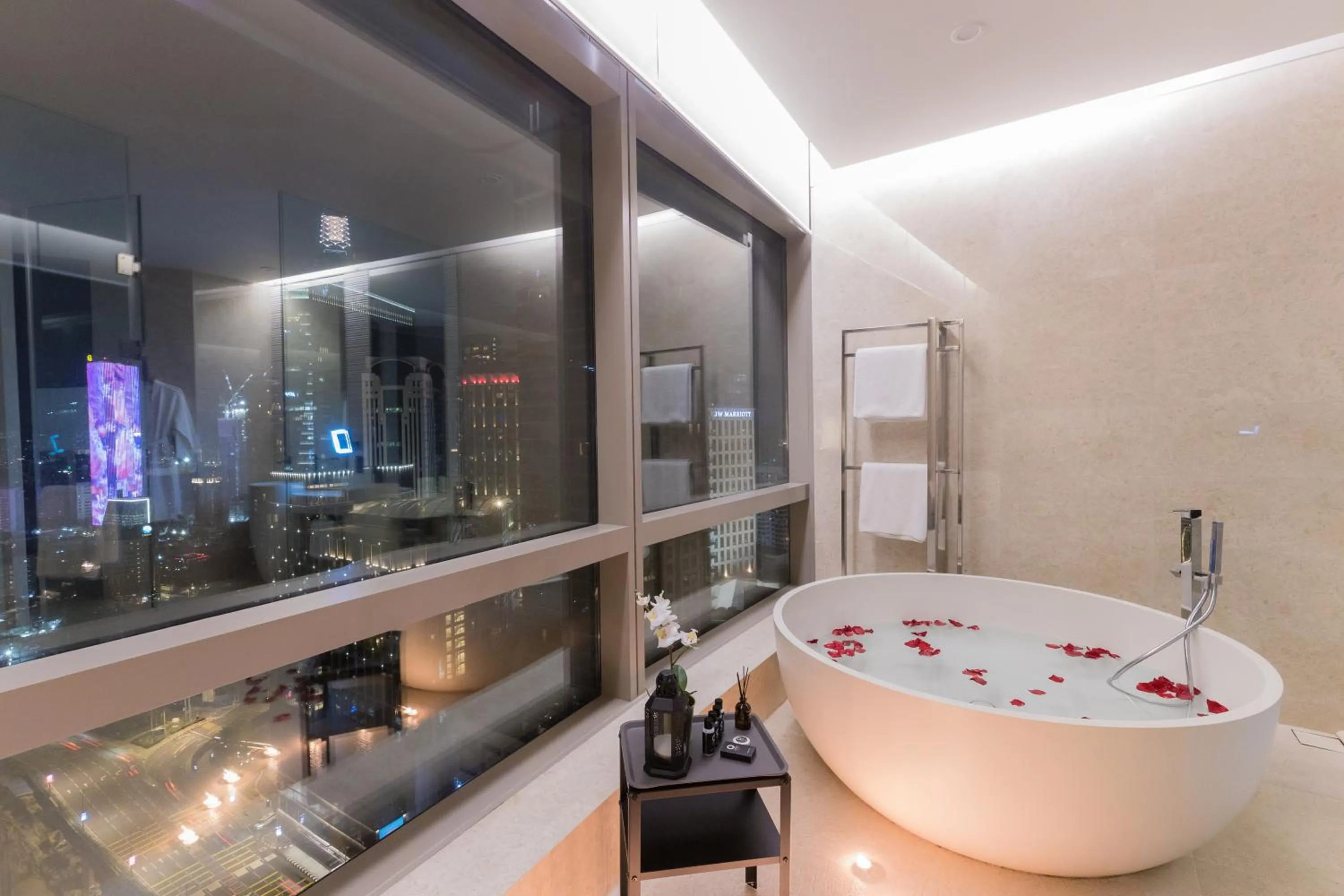 Hot Tub in Banyan Signatures Pavilion Kuala Lumpur