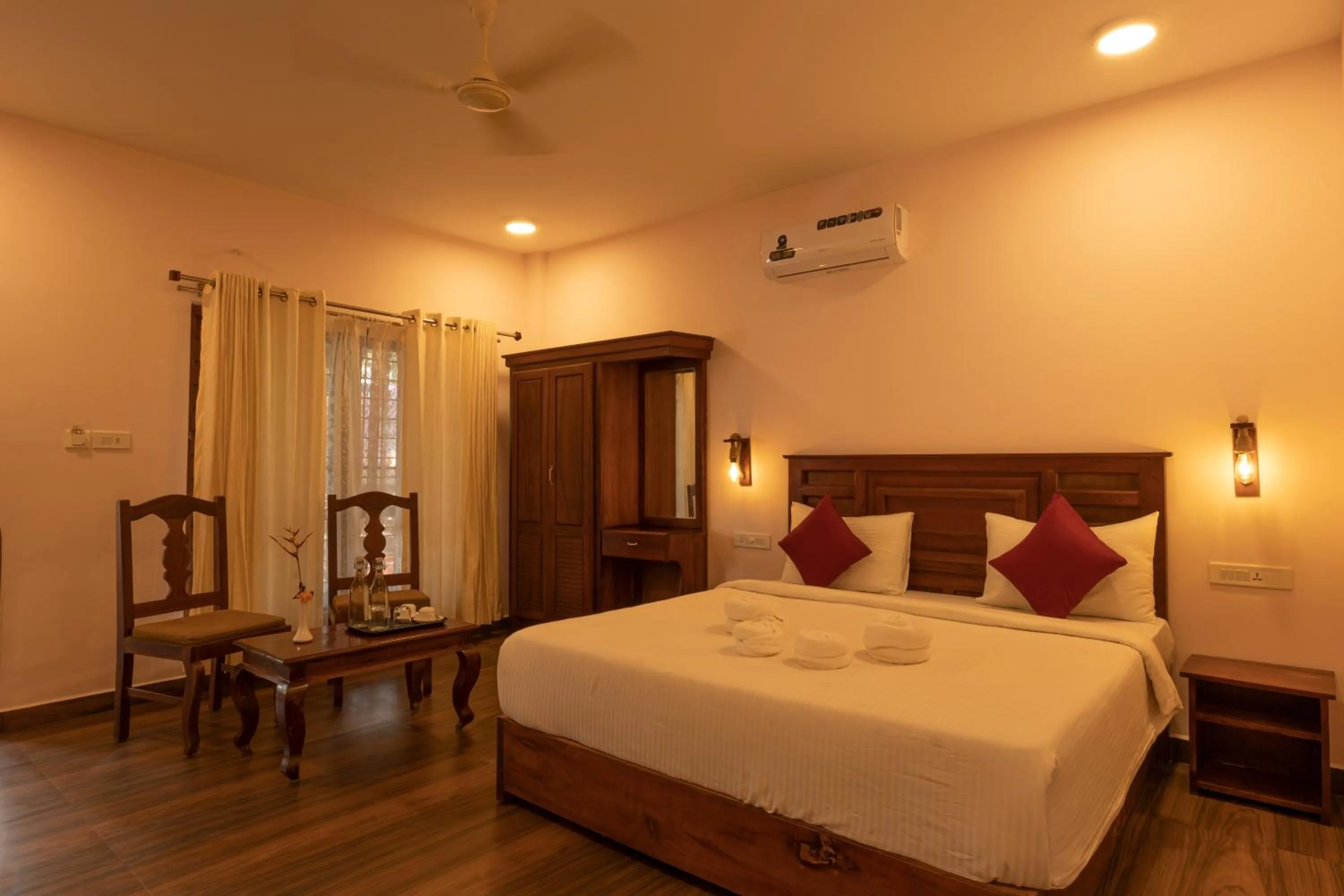 Bedroom, Bed in Avadale Thekkady - Stag Groups Not Allowed