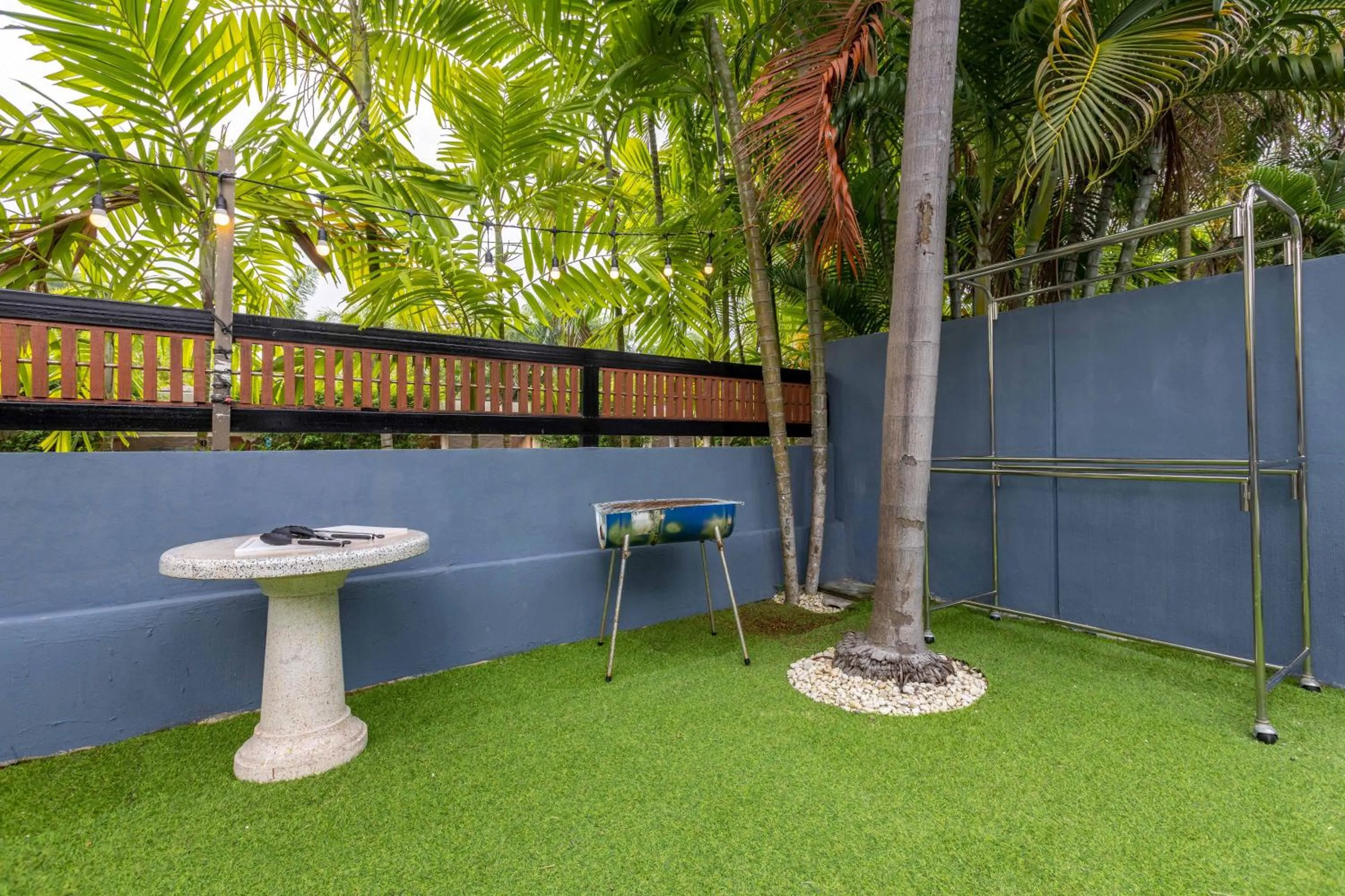 4 Bedroom Modern Pool Villa BL10