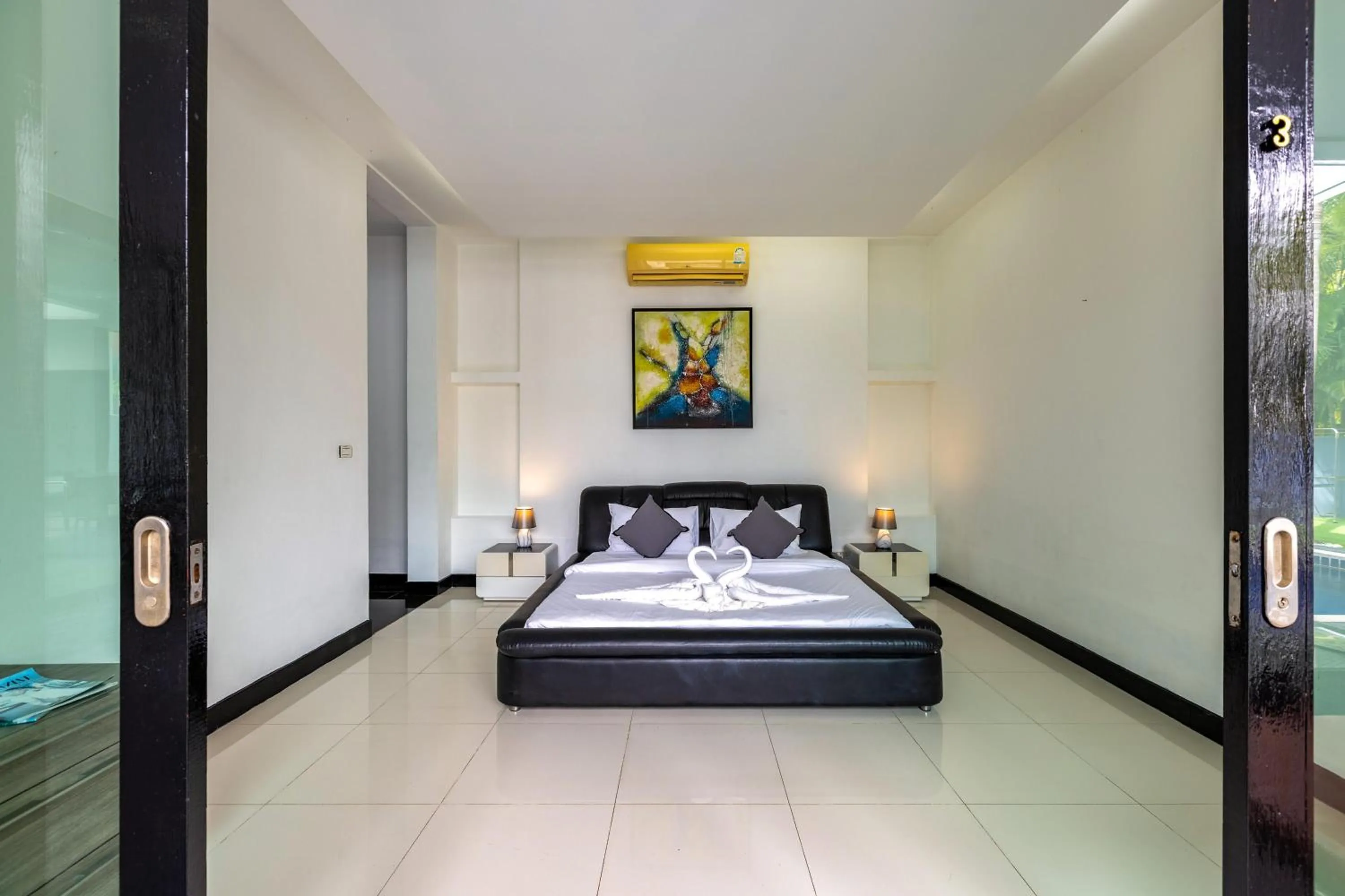 Bed in 4 Bedroom Modern Pool Villa BL10