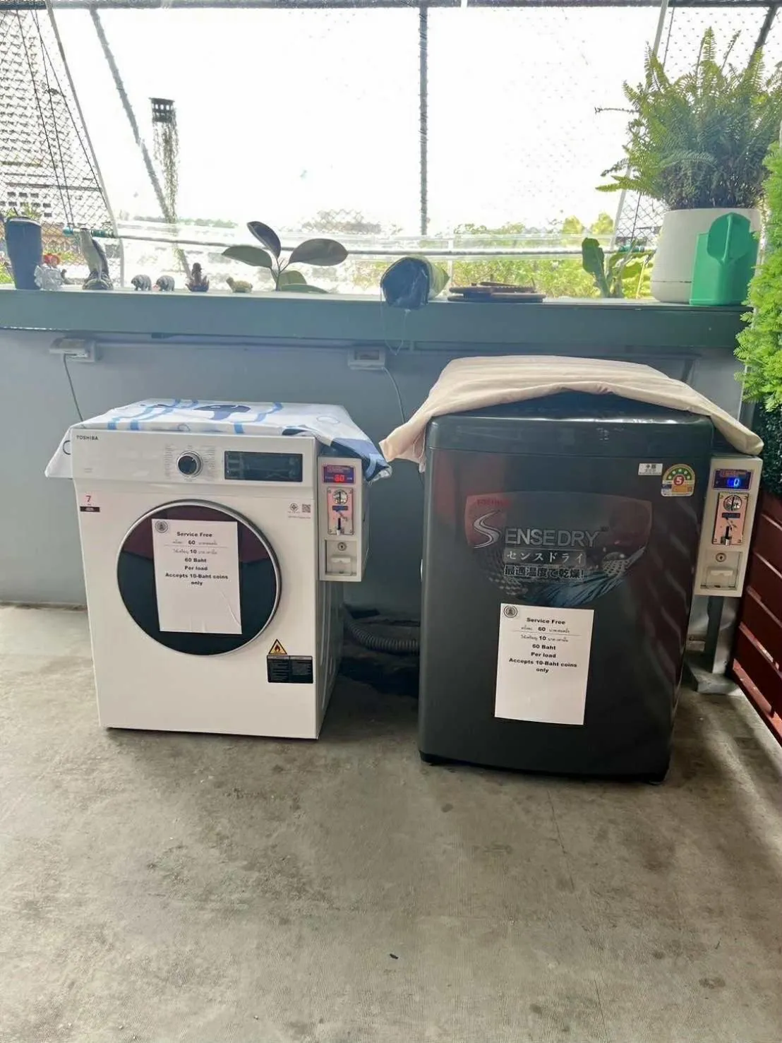 Property building in Sabai Dee Minitel