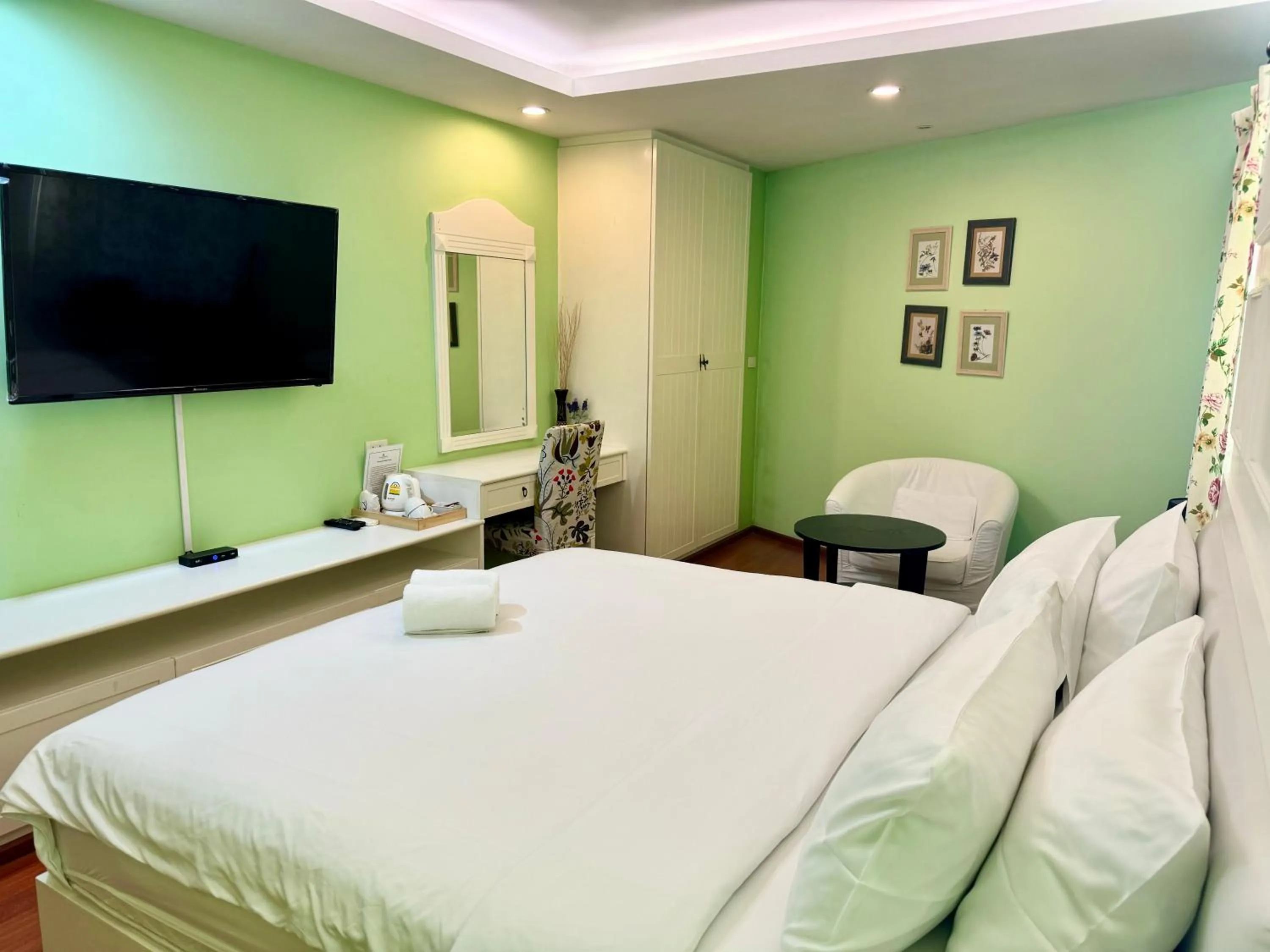 Bed in Sabai Dee Minitel