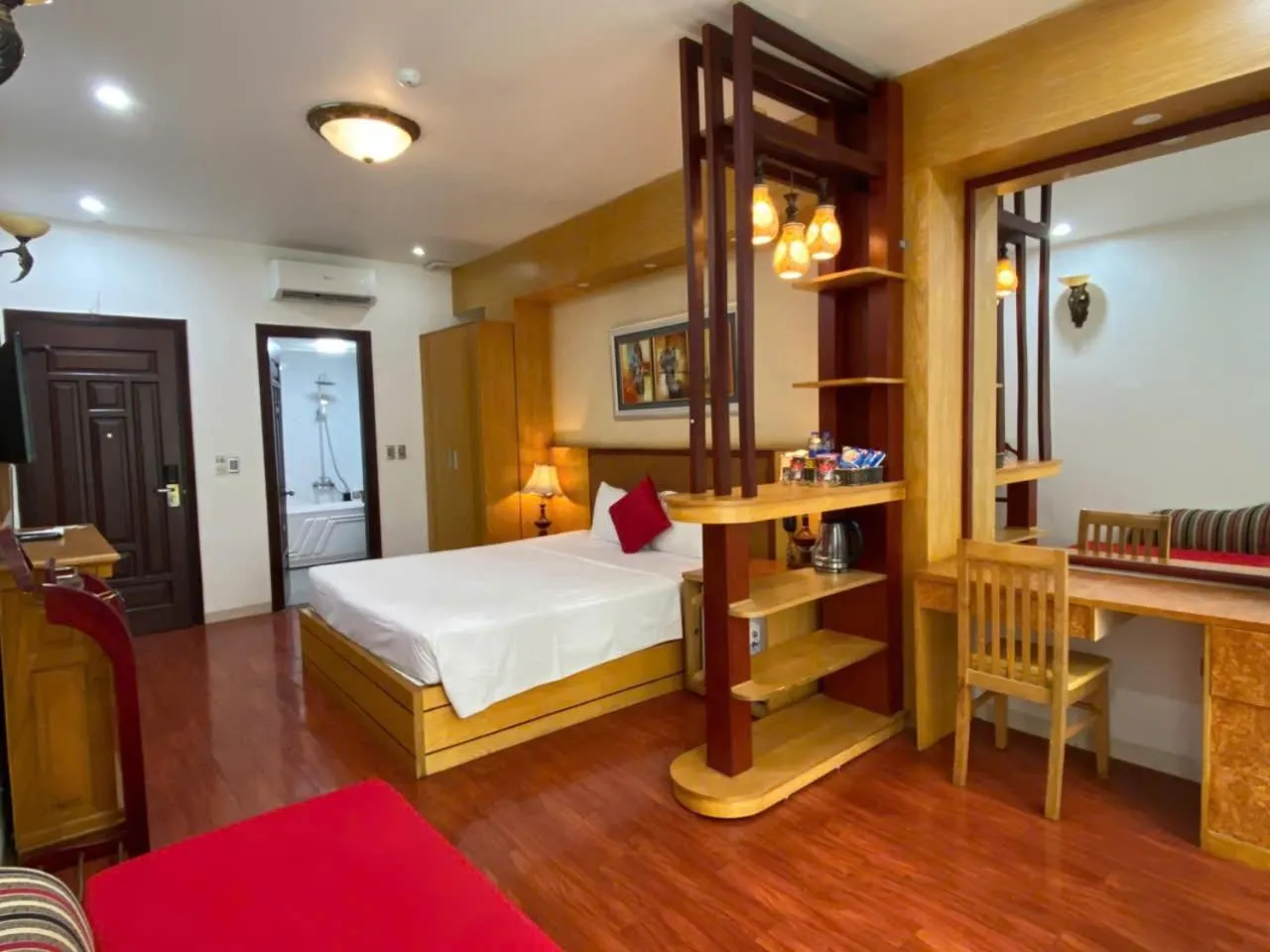 Photo of the whole room, Bed in Moon Hotel Cau Giay