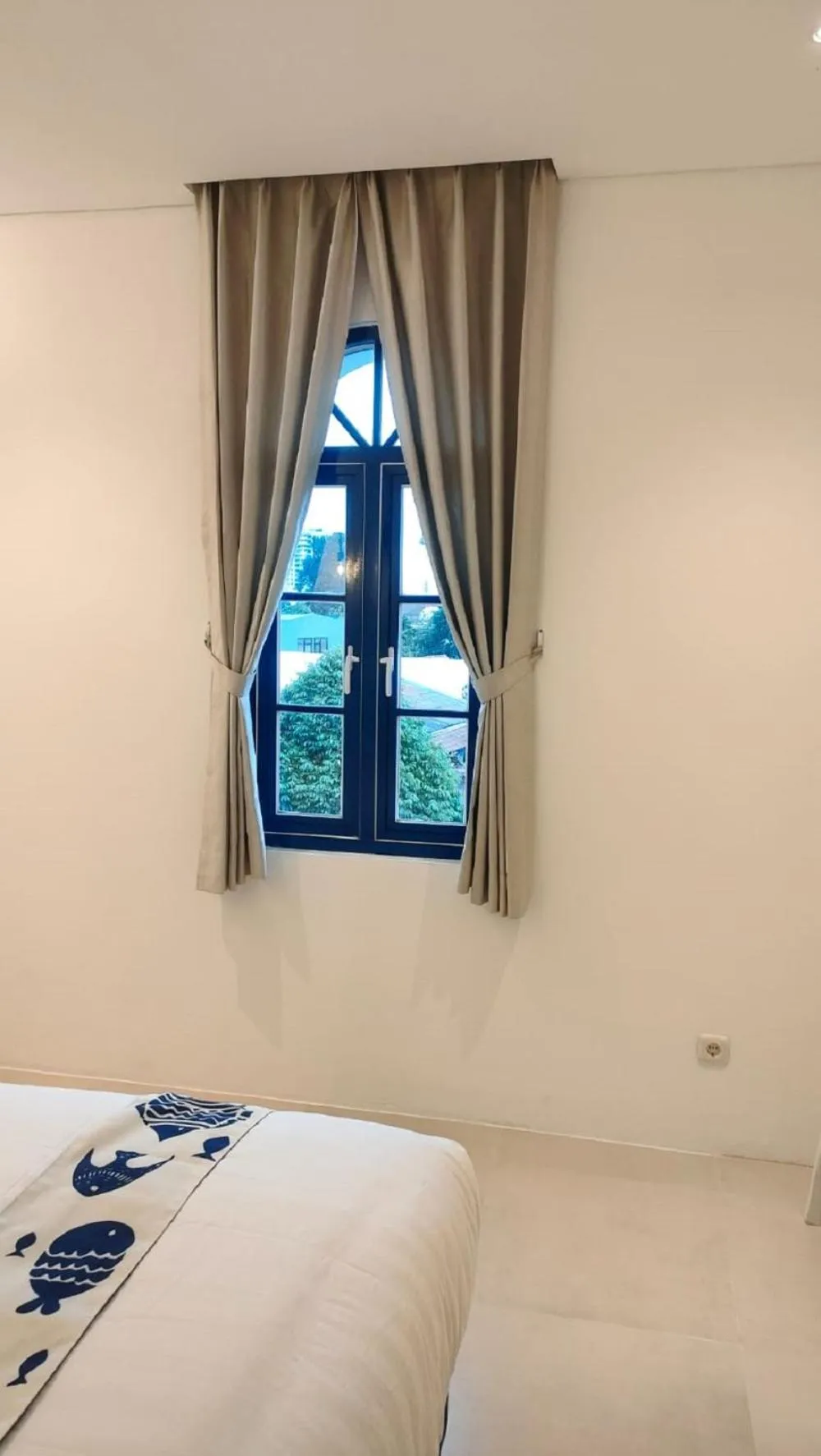 Bed in Little Mykonos