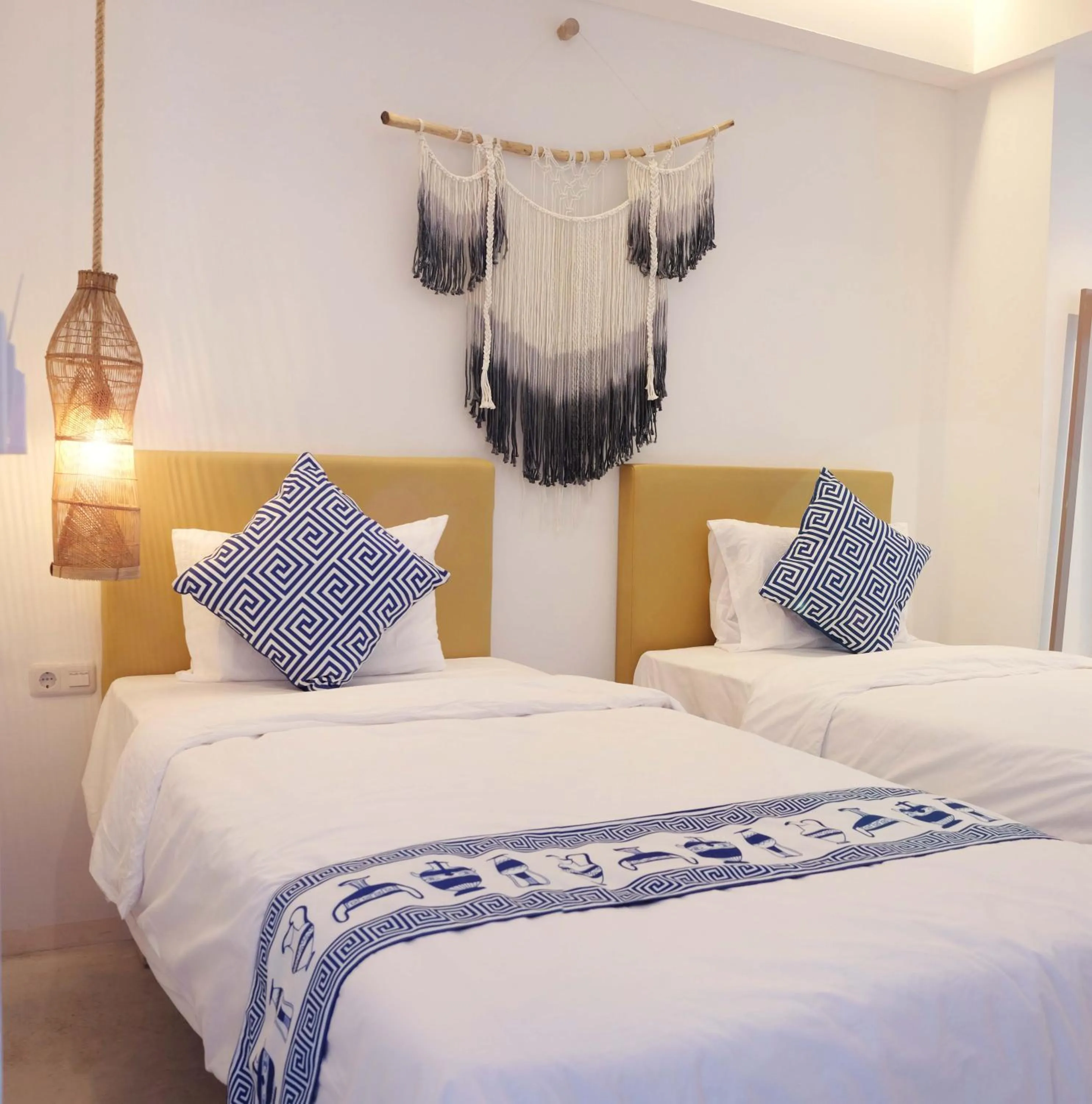 Bed in Little Mykonos