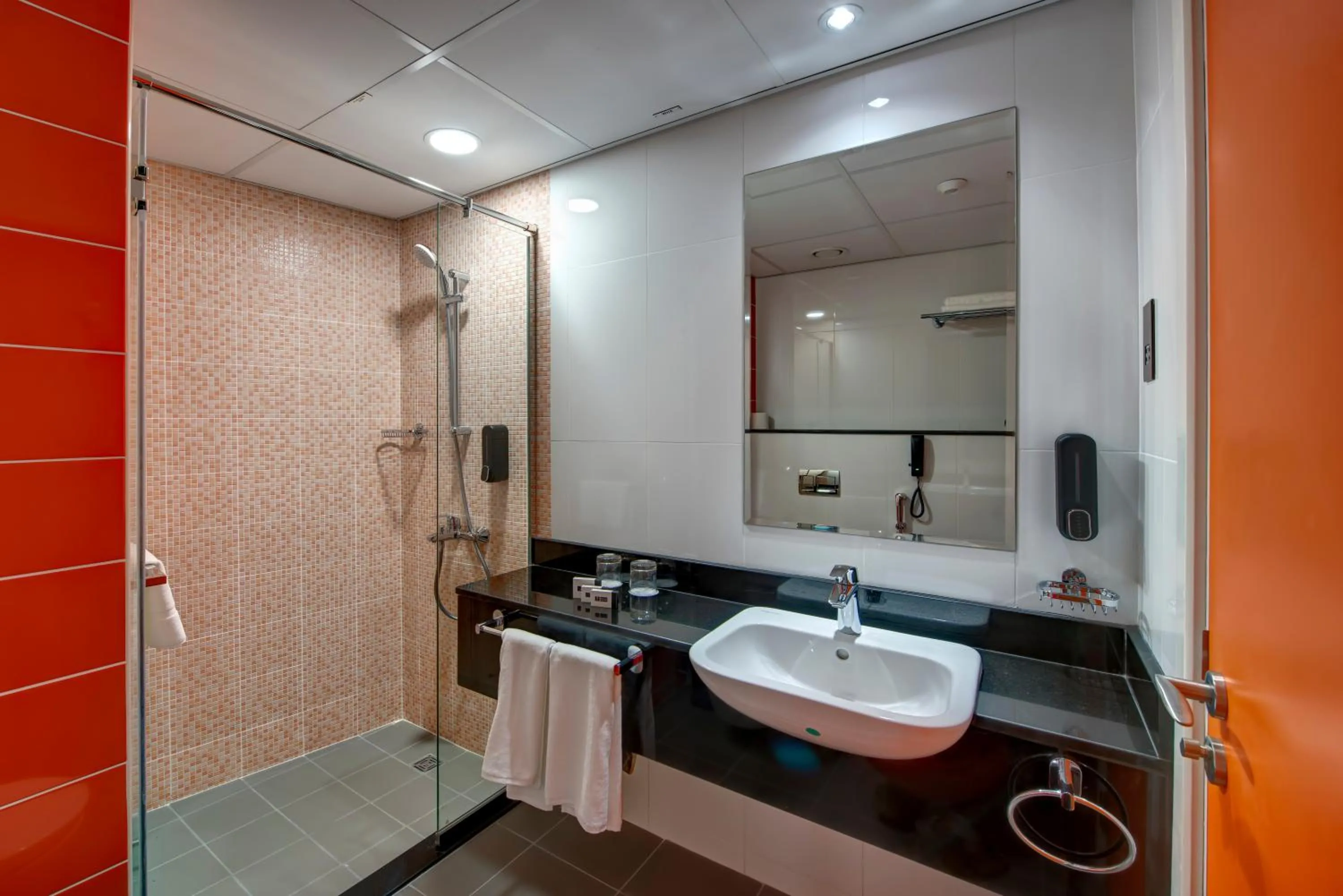 Bathroom in Wescott Hotel