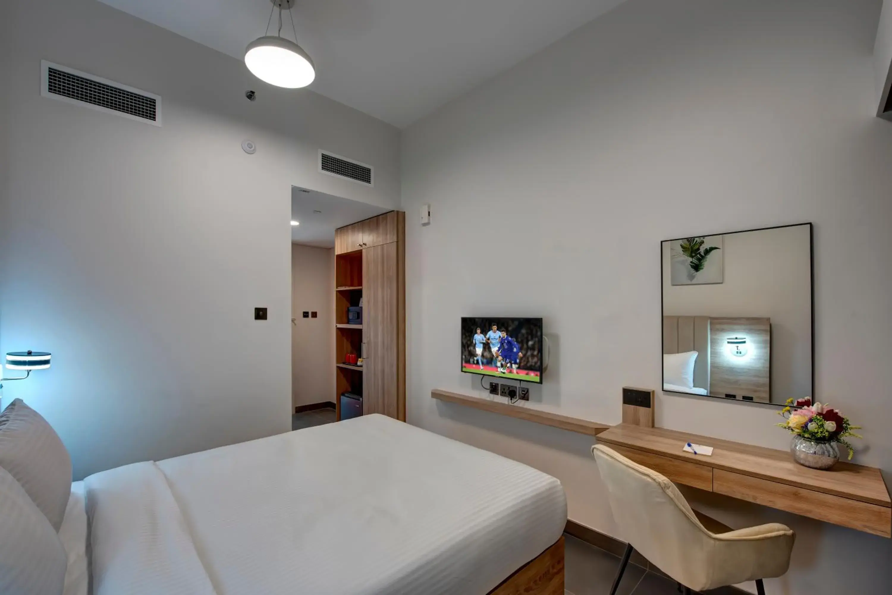 Superior City View Queen in Wescott Hotel Superior City View Queen in Wescott Hotel