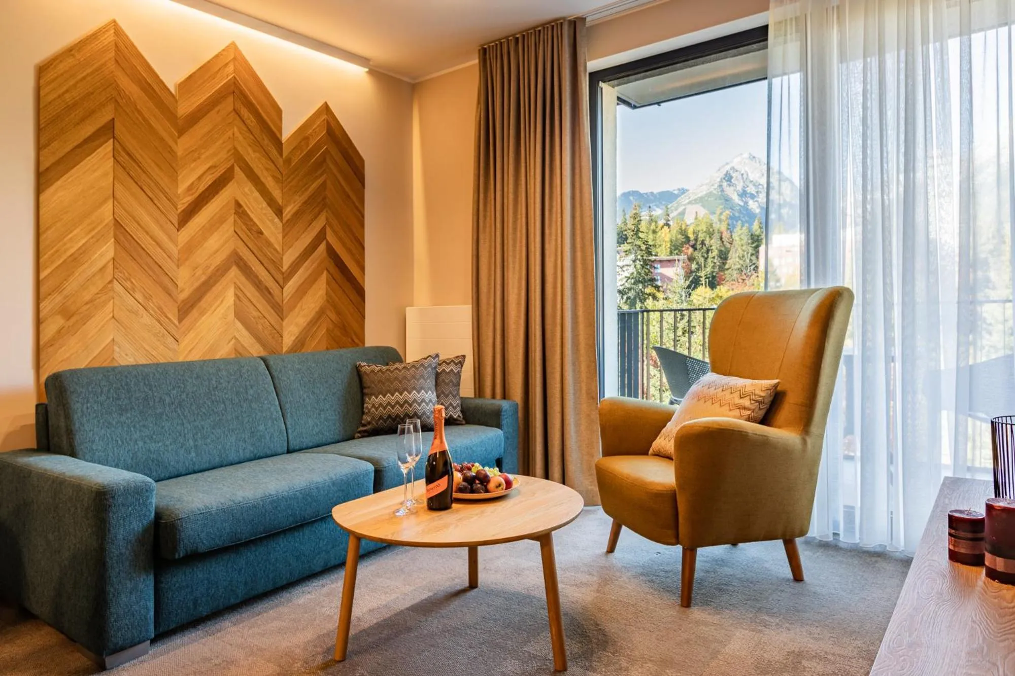 Living room in APLEND Lake Resort