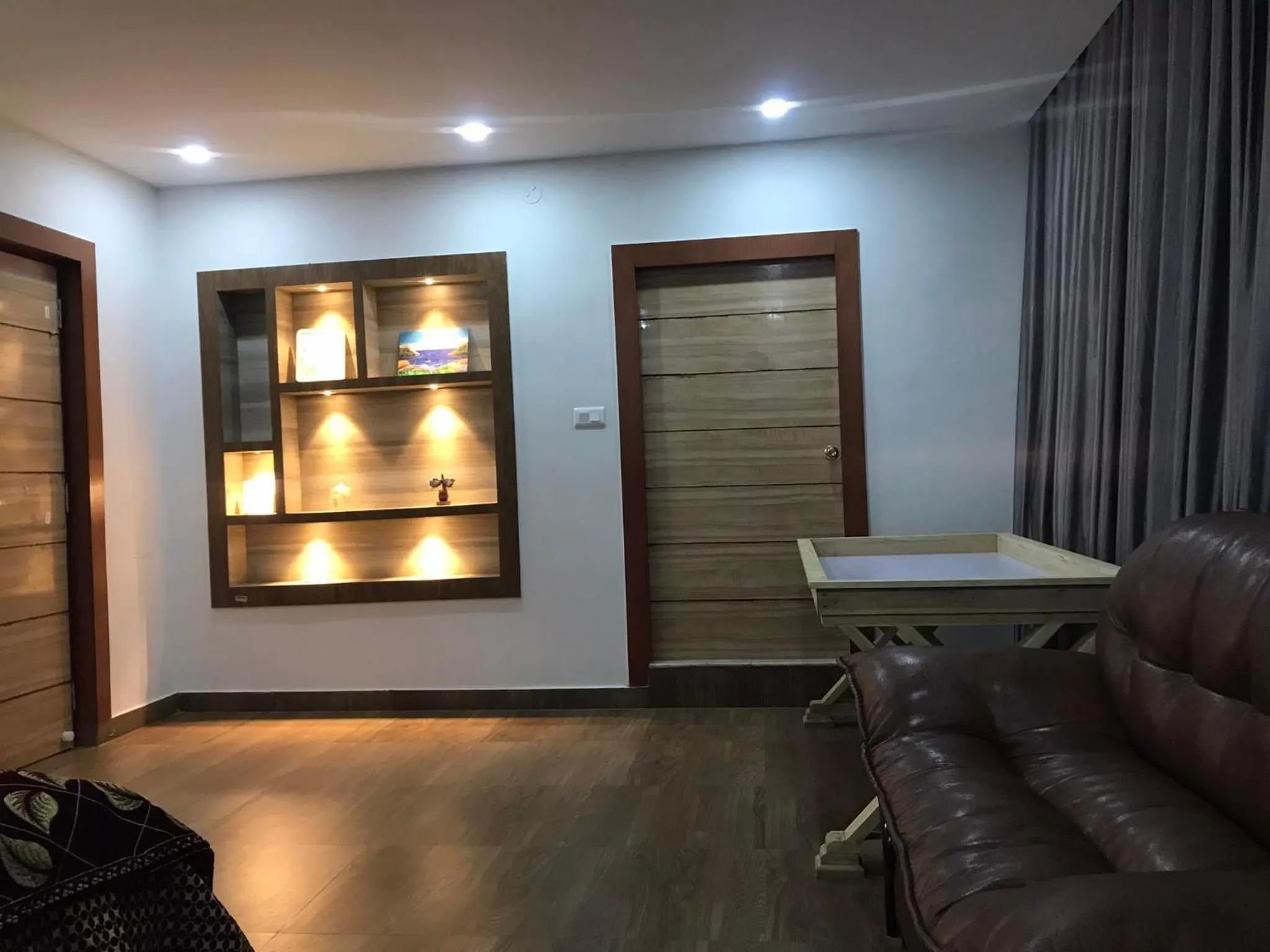 wardrobe in Mariya Condo hotel